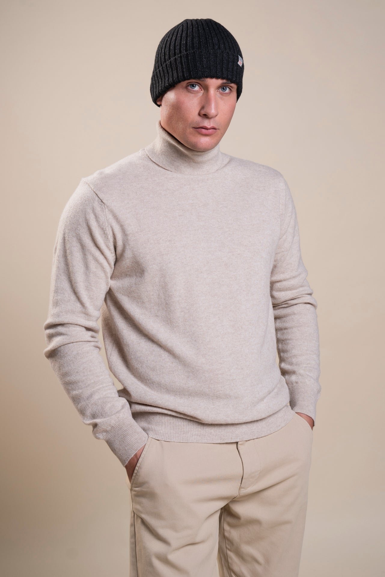 OLIVER SWEATER