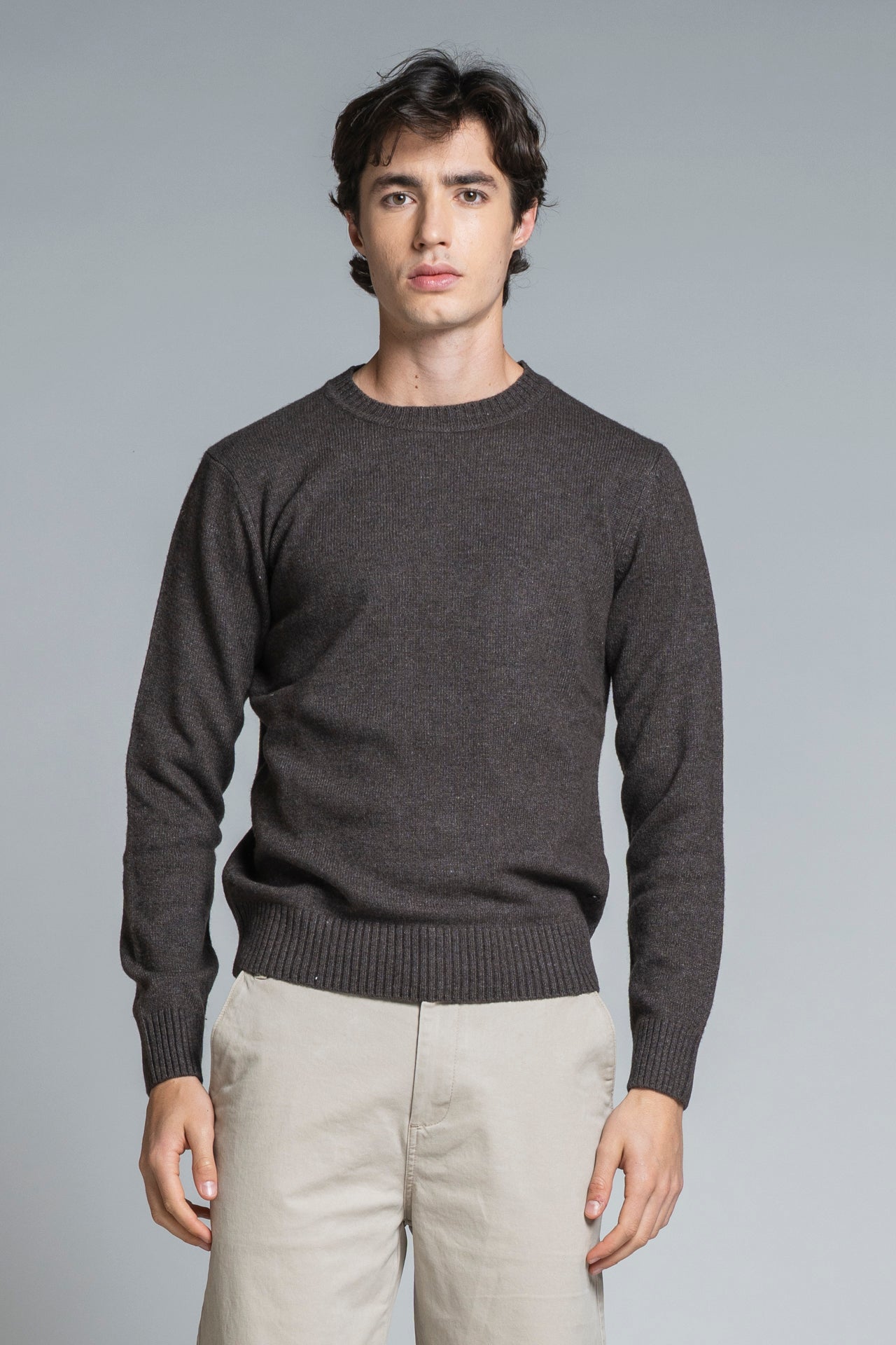 CHARLIE ROUND NECK IN LAMBSWOOL