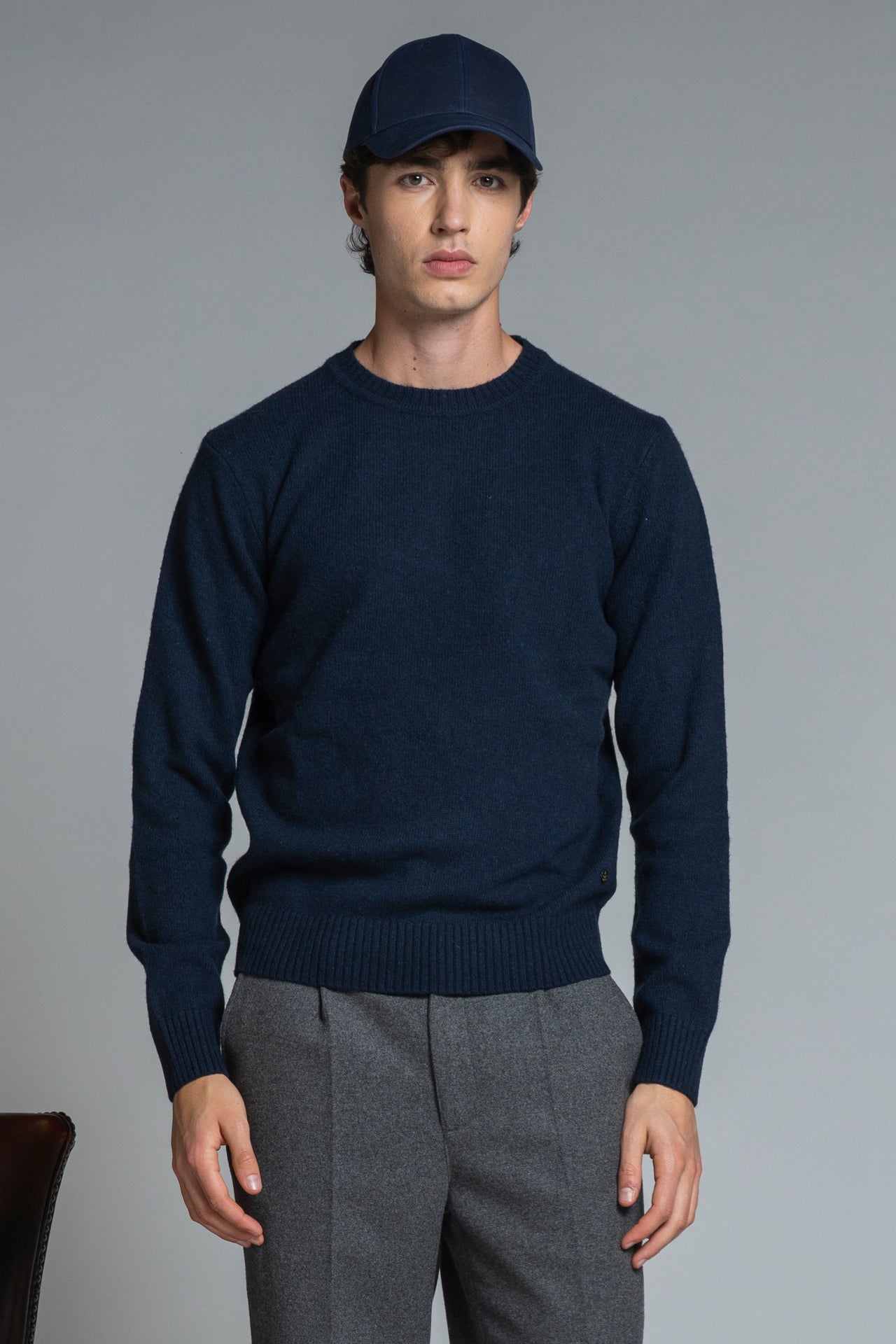 CHARLIE ROUND NECK IN LAMBSWOOL