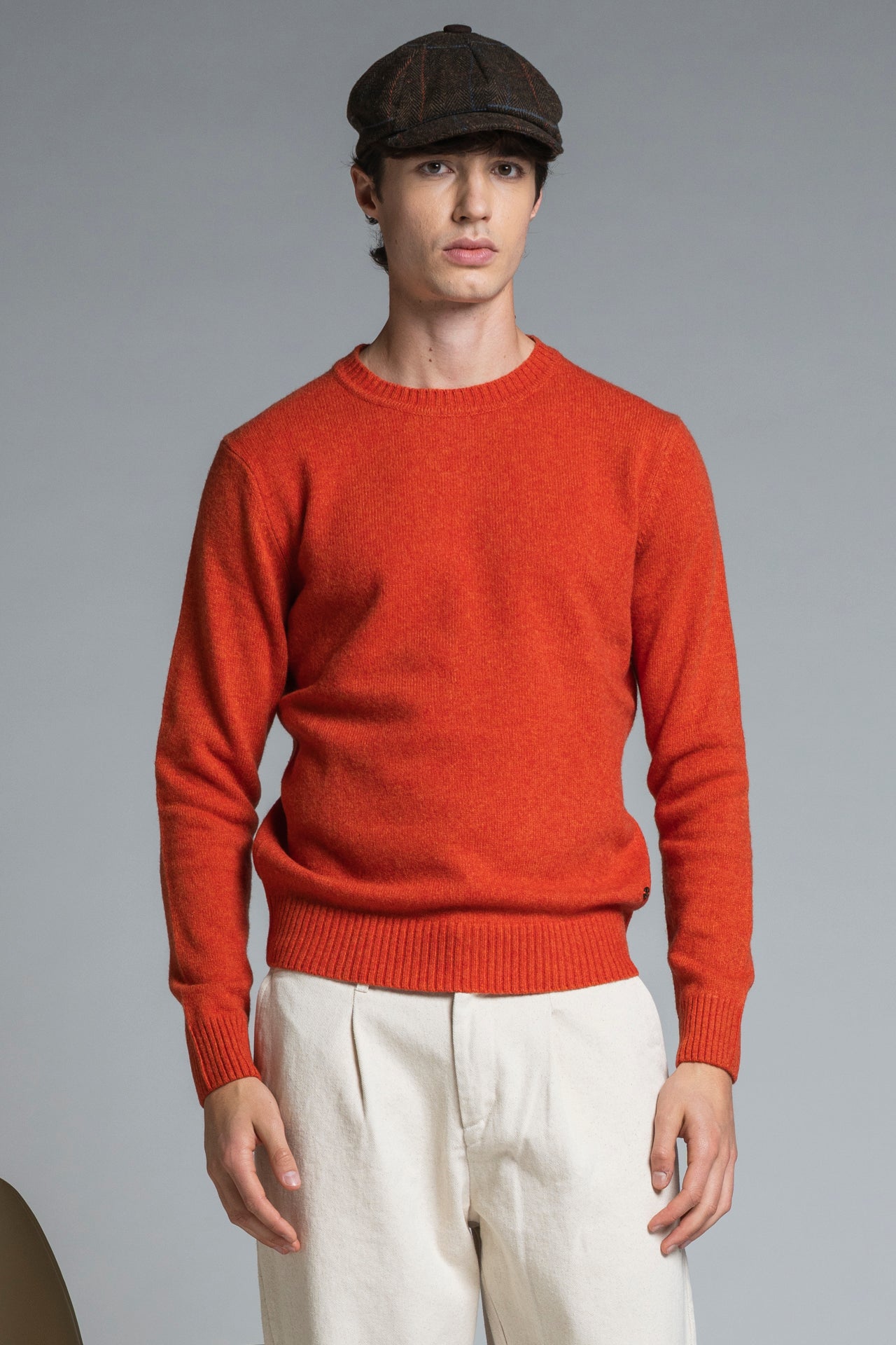 CHARLIE ROUND NECK IN LAMBSWOOL