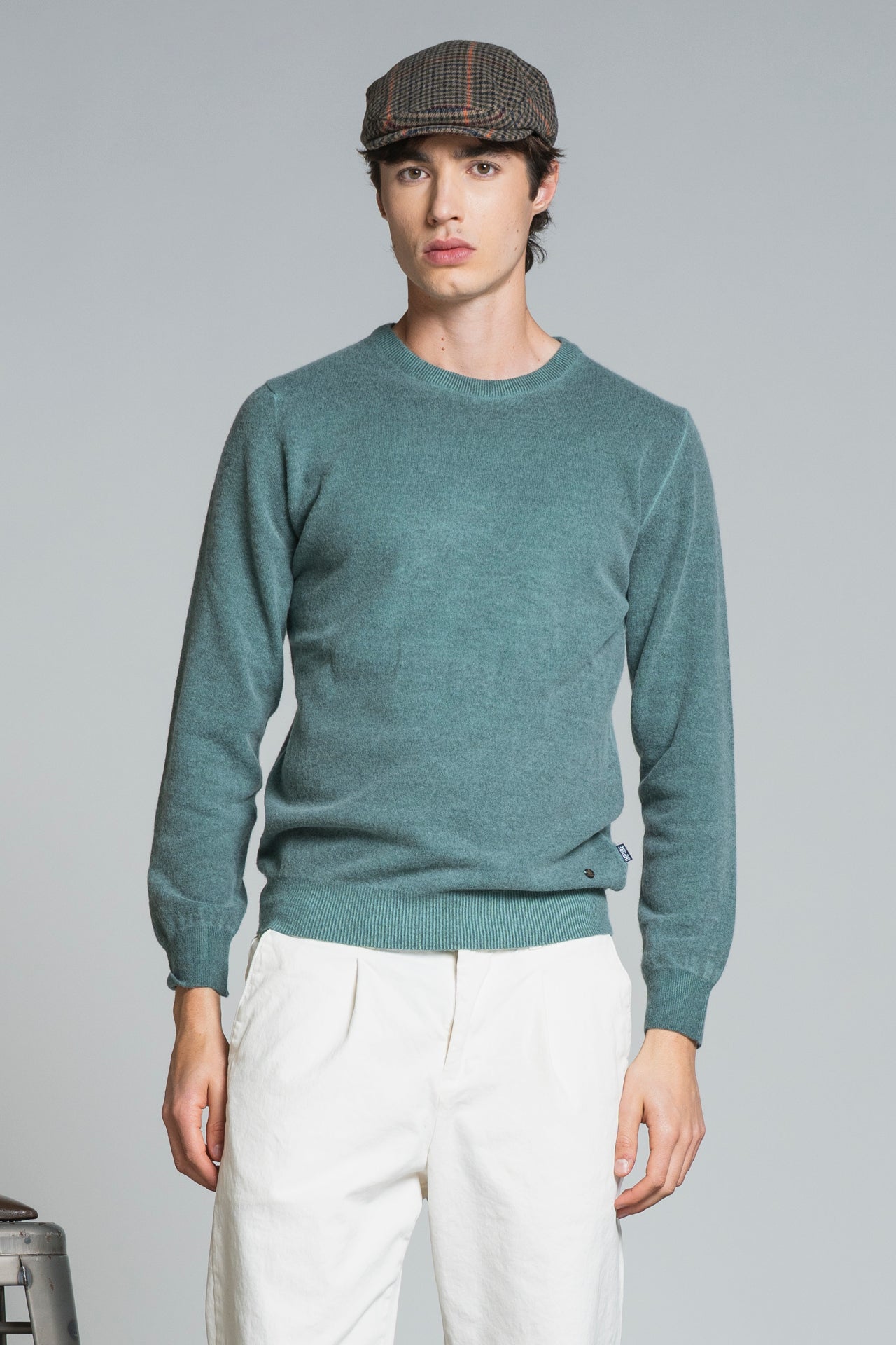 CHARLIE ROUND NECK IN MIXED WOOL COLD DYED