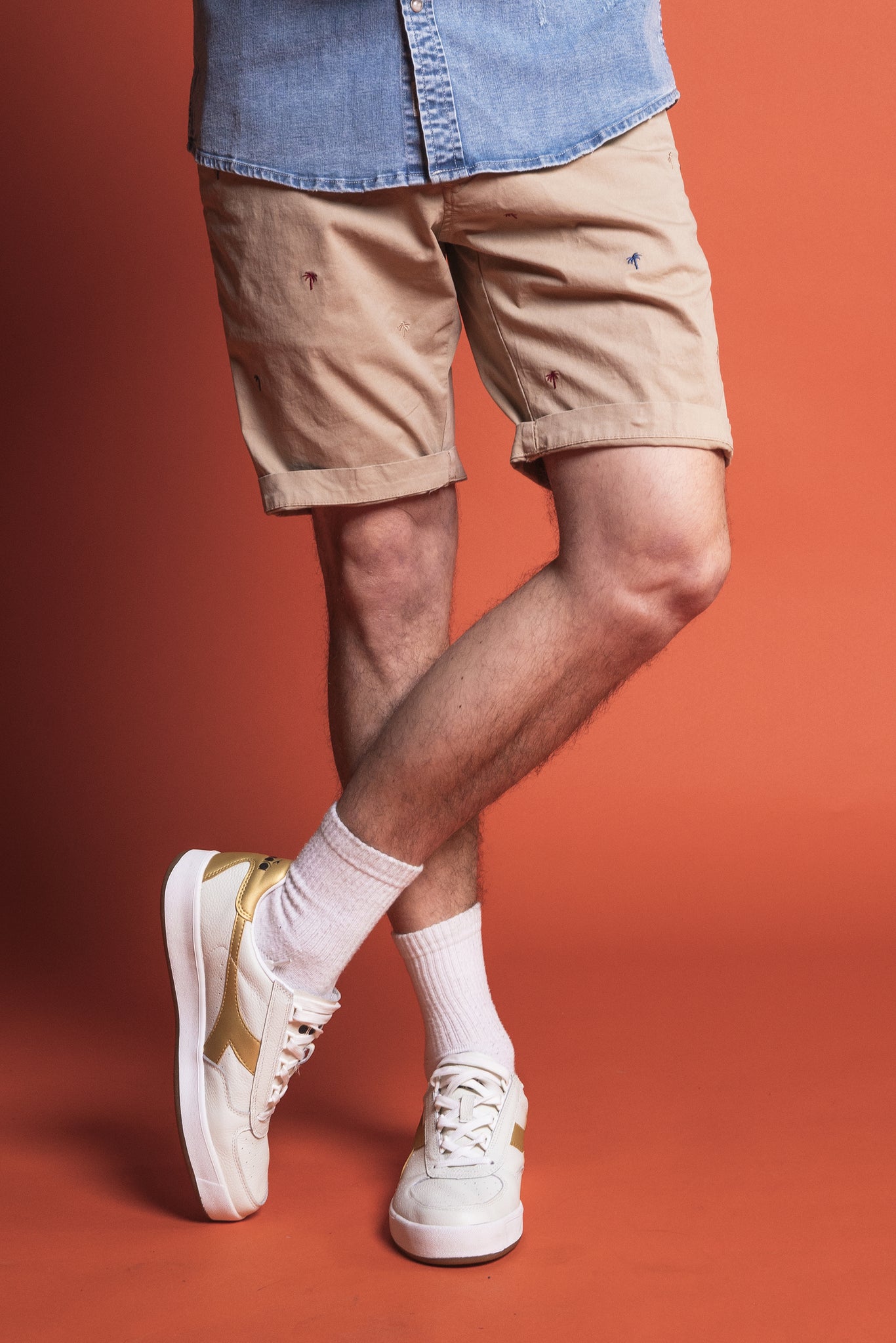 EMBROIDERED COMFORT FIT COTTON BERMUDA SHORTS