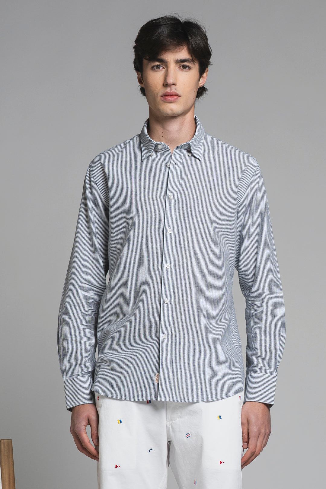 LARS KOREAN SHIRT IN SEERSUCKER