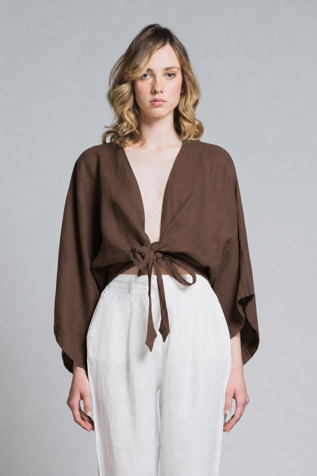 KATE BLUSA IN LINEN