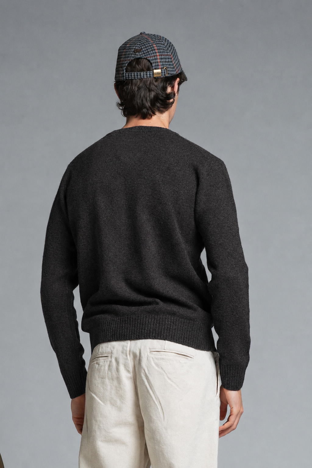 CHARLIE ROUND NECK IN LAMBSWOOL