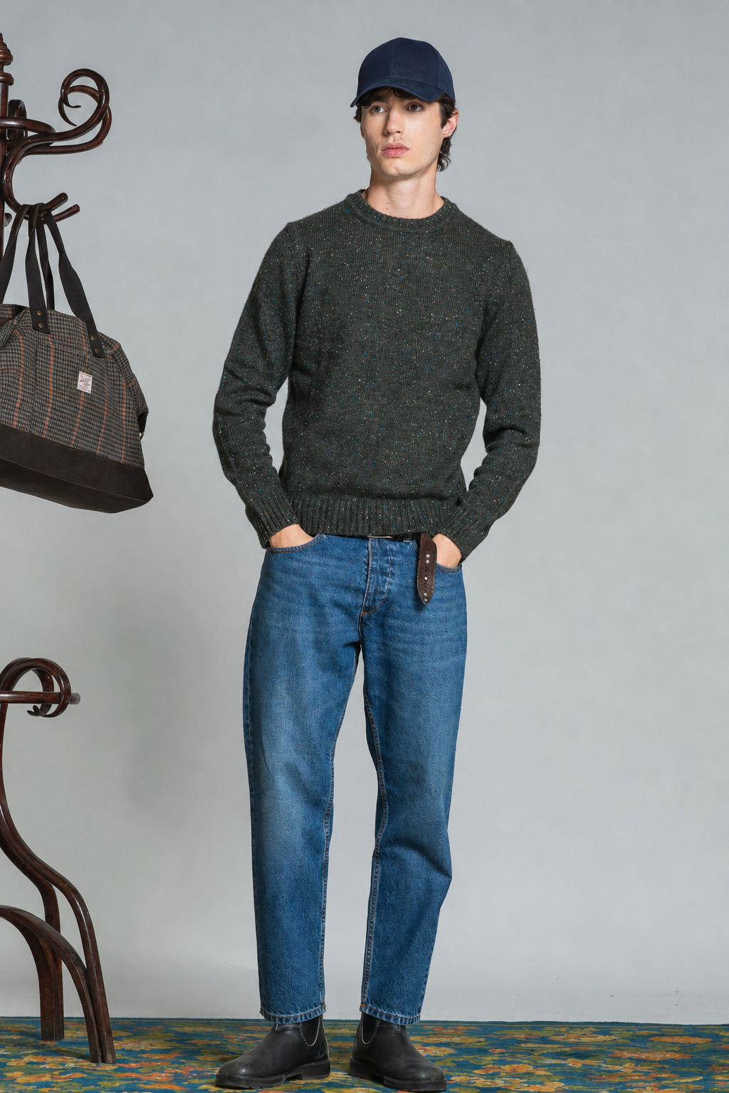 GEORGE ROUND NECK IN BLEND WOOL