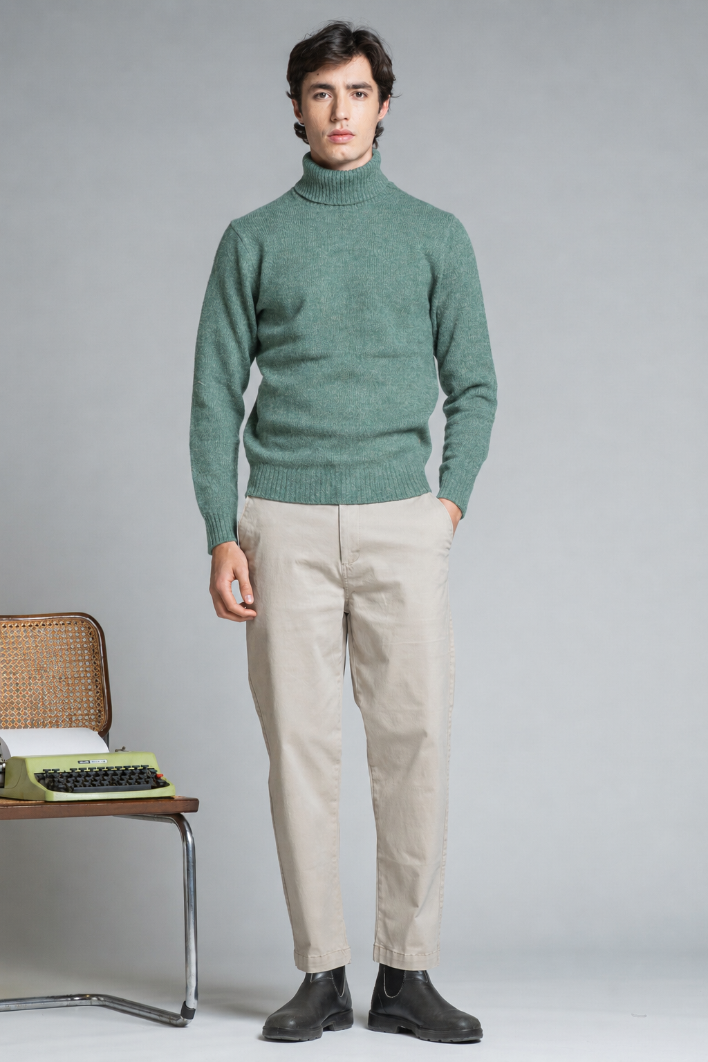JOHN TURTLENECK IN MOULINE'