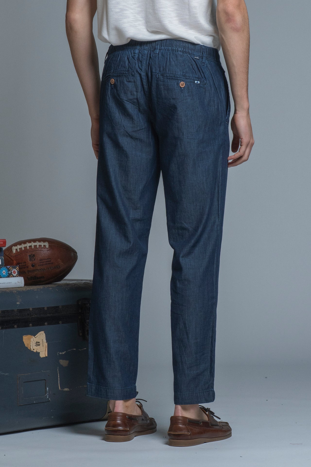 MILES CHINO LONG IN CHAMBRAY