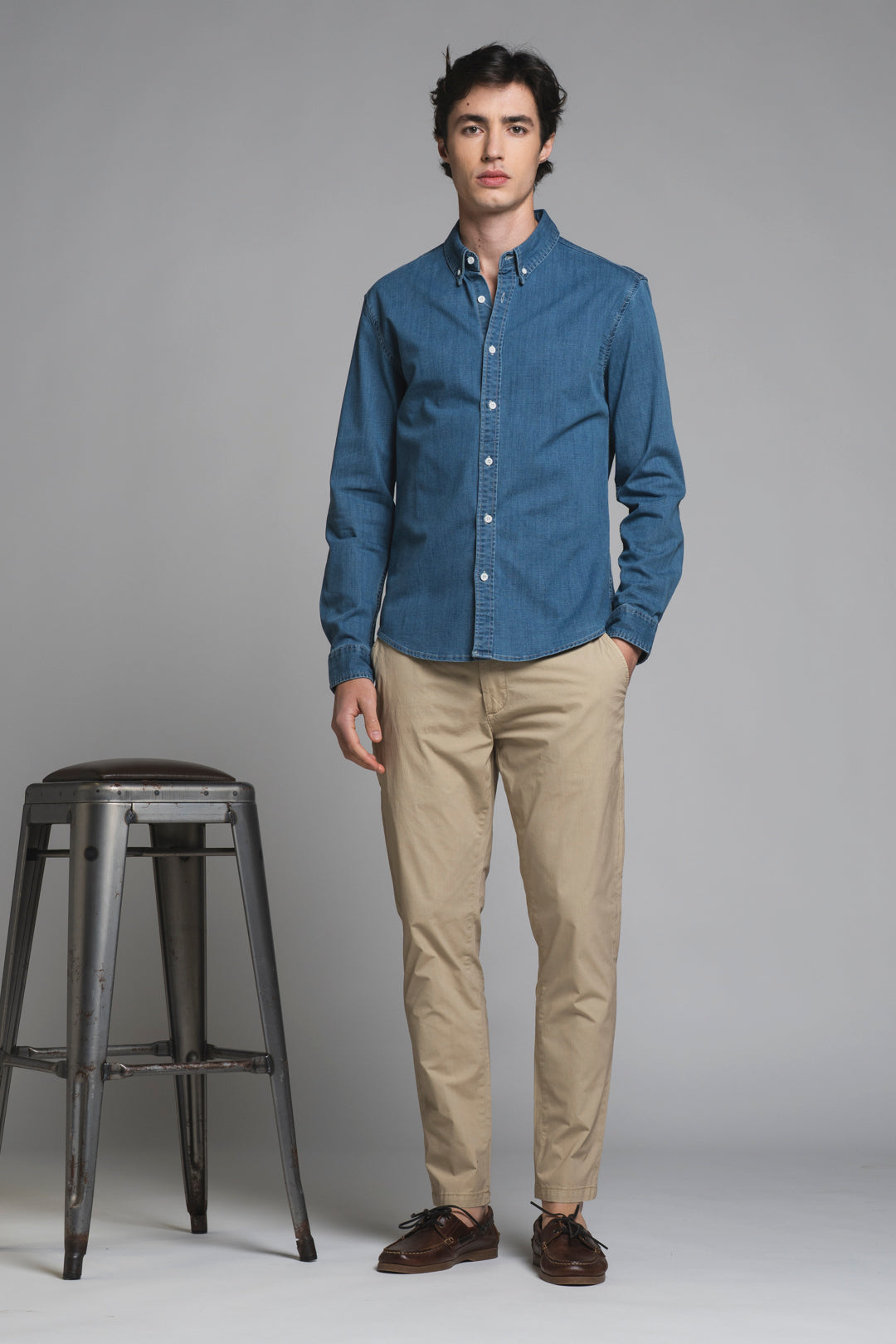 CONNOR SHIRT IN DEMIN BUTTON DOWN