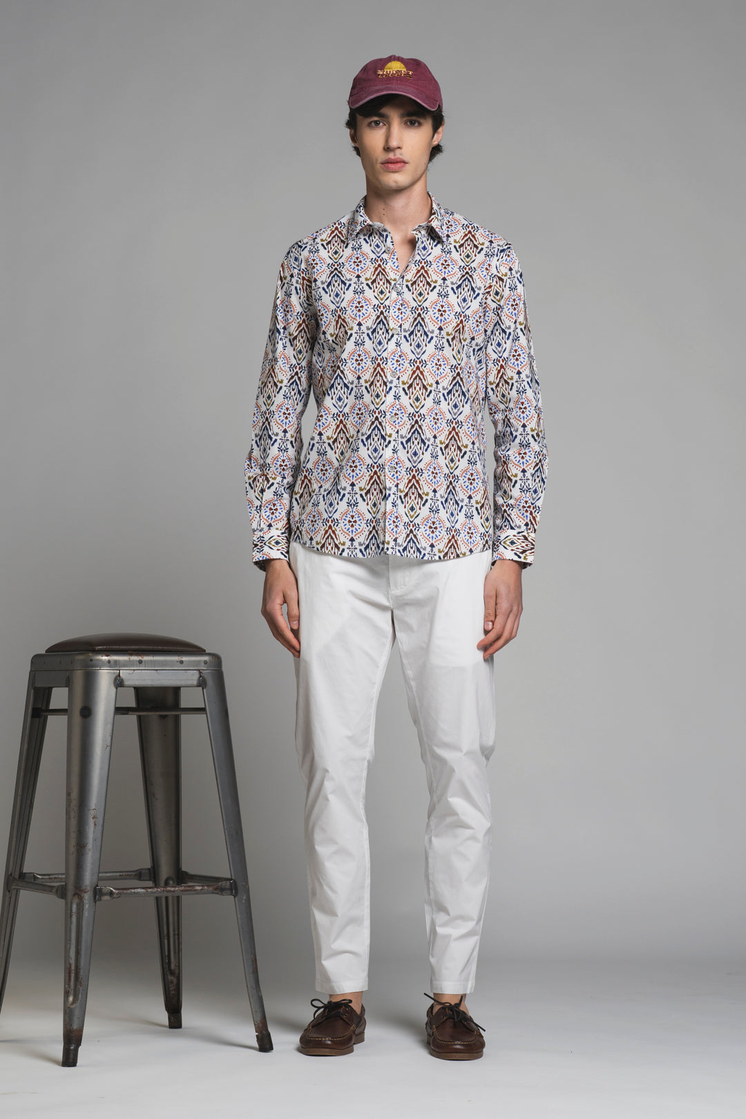 LARS KOREAN SHIRT IN SEERSUCKER