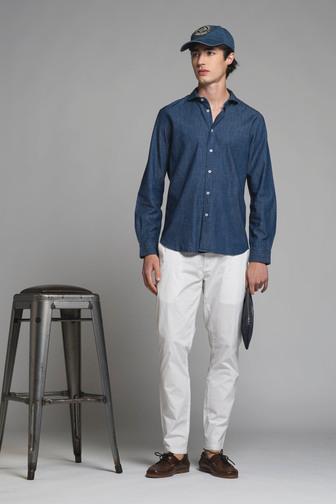 LARS KOREAN SHIRT IN SEERSUCKER