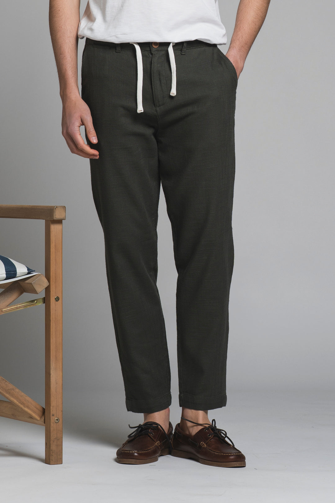 MILES CHINO LONG IN COTTON DOBBY