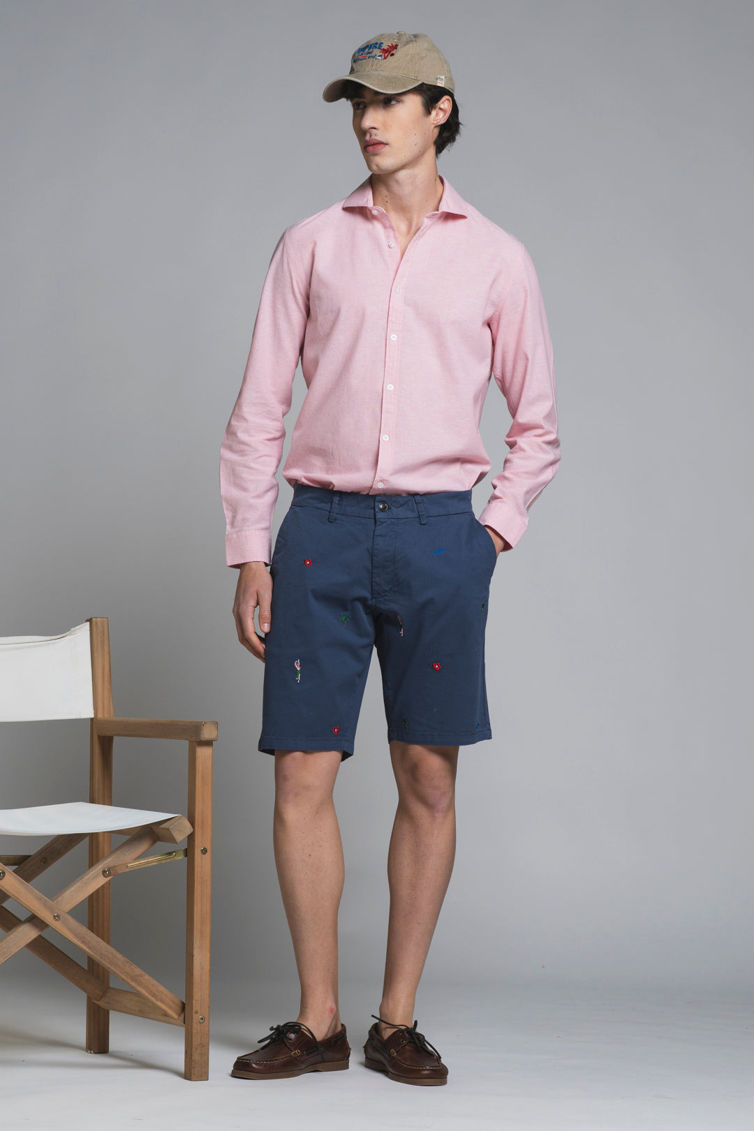 REY ALOHA CHINO SHORT IN TWILL WITH EMBROIDERY