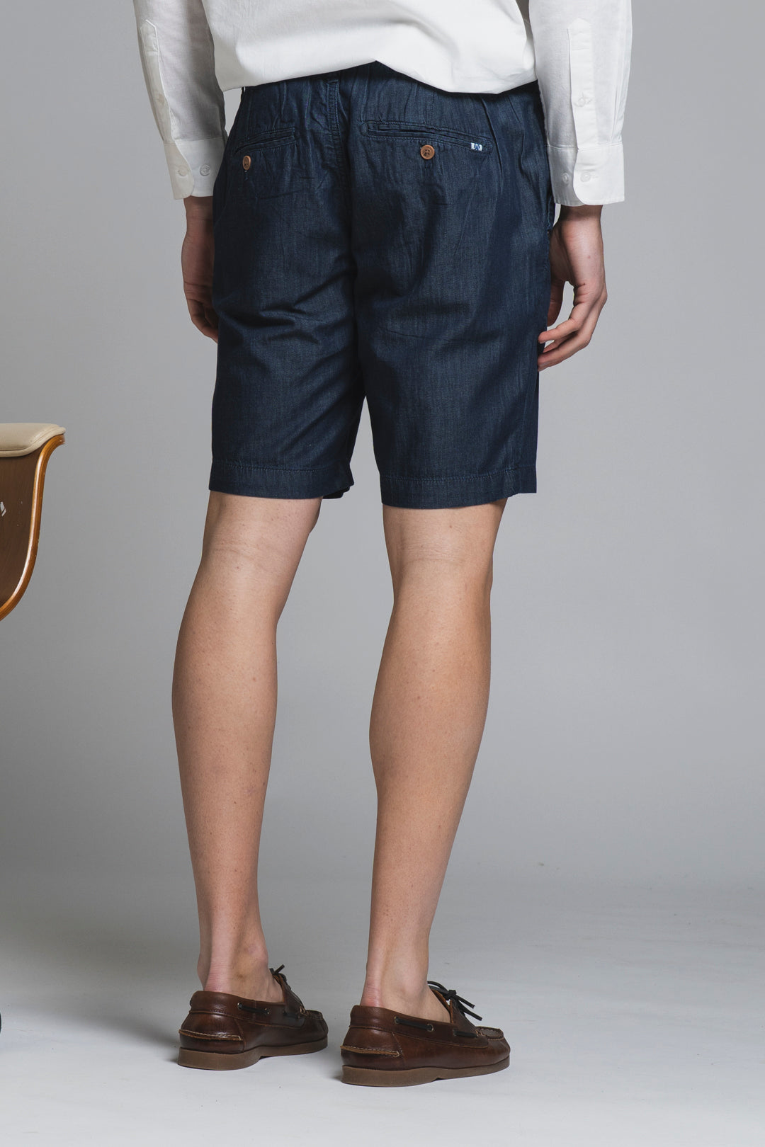 NILS CHINO SHORT IN CHAMBRAY