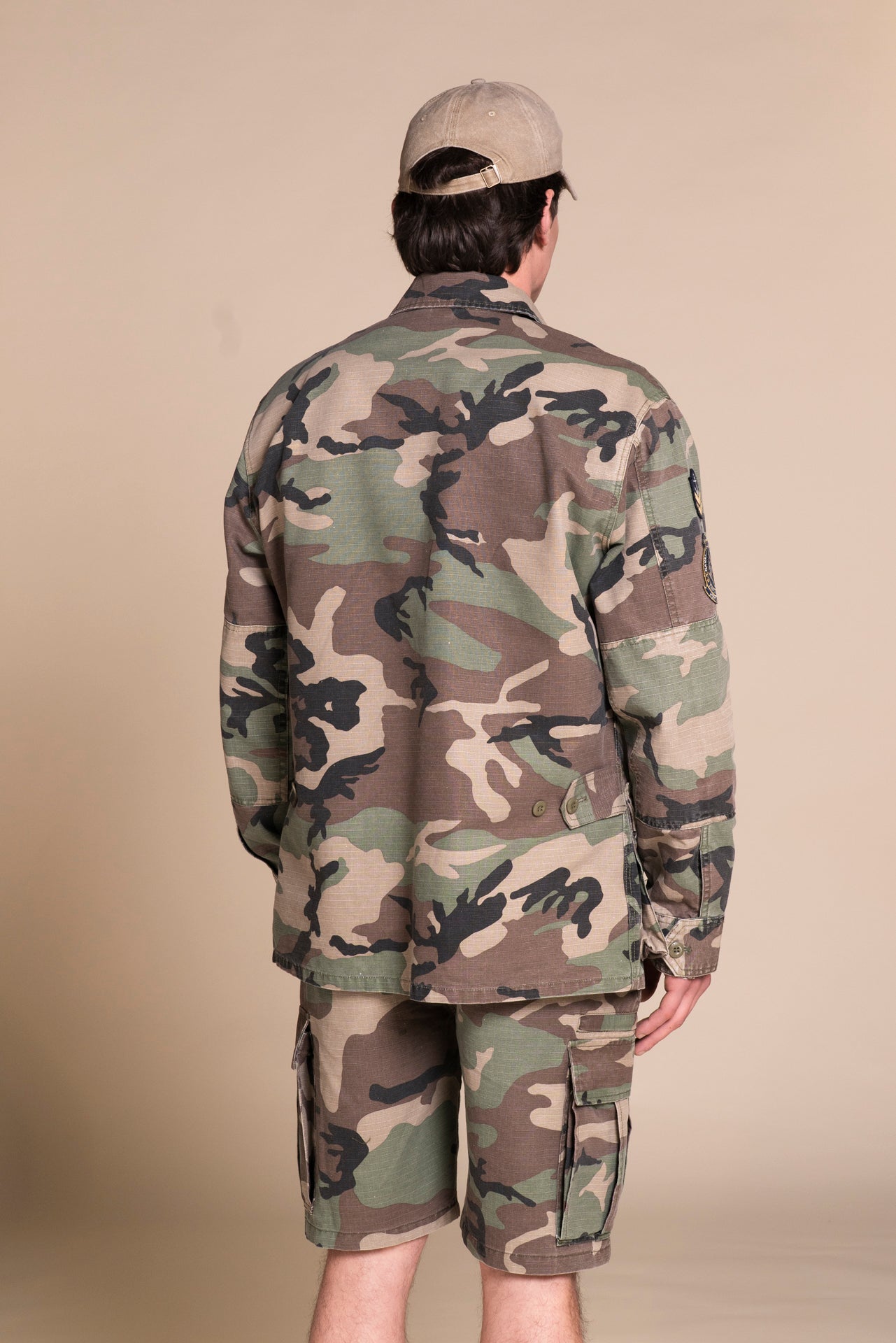 DENNIS SAHARIANA CAMOUFLAGE
