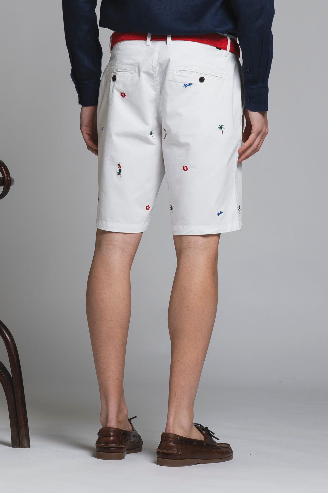 REY ALOHA CHINO SHORT IN TWILL WITH EMBROIDERY