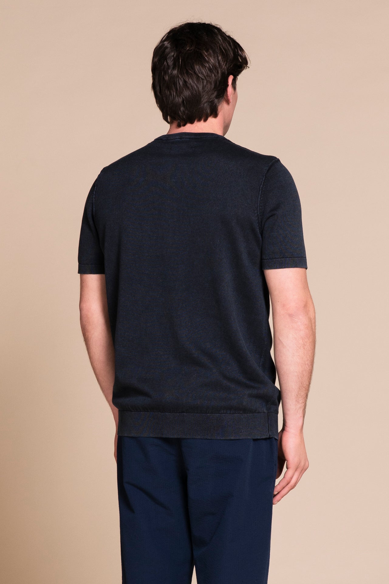 SAMUEL ROUND NECK