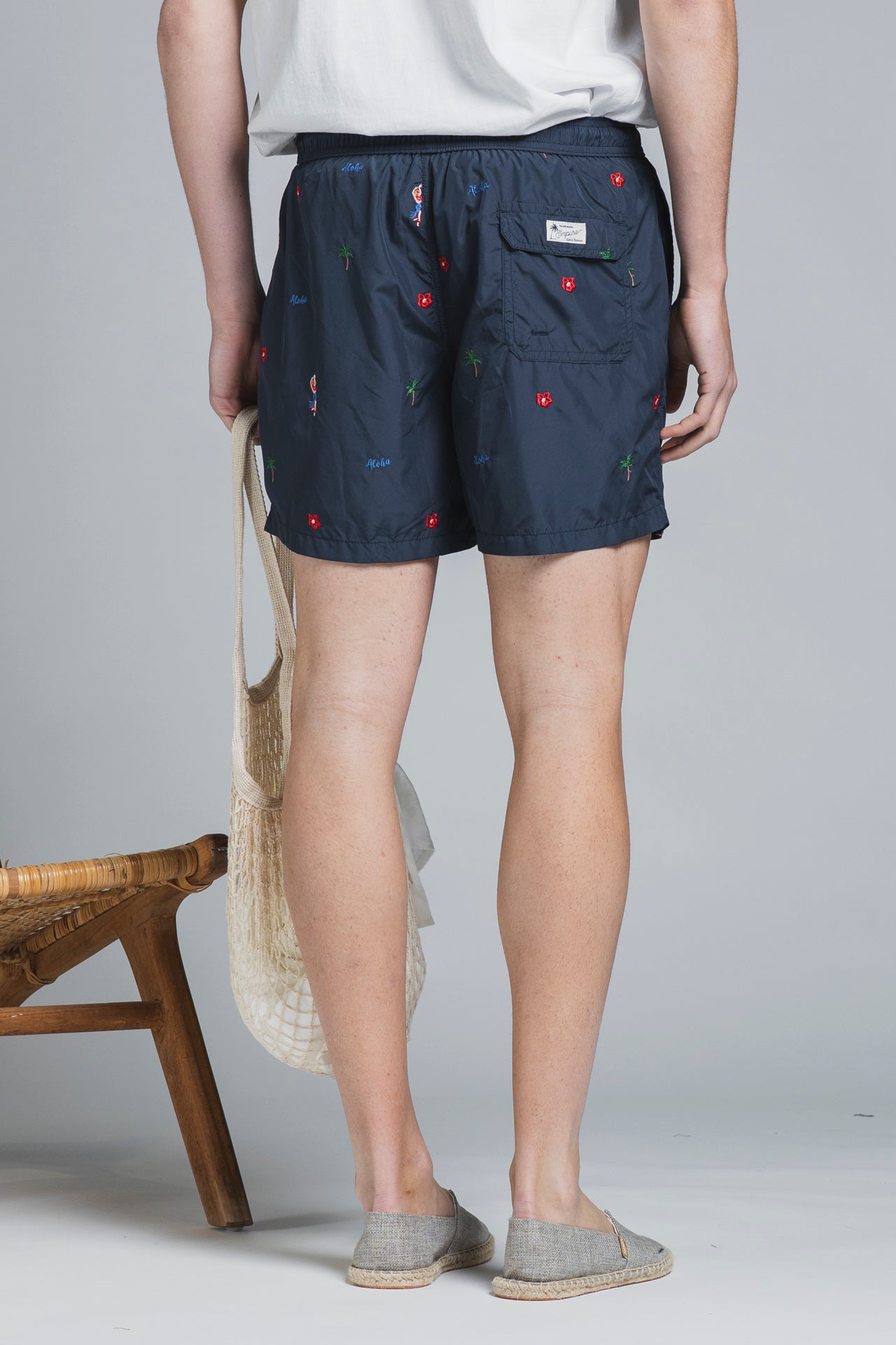 RIO ALOHA SWIM TRUNK IN PONJI WITH EMBROIDERY