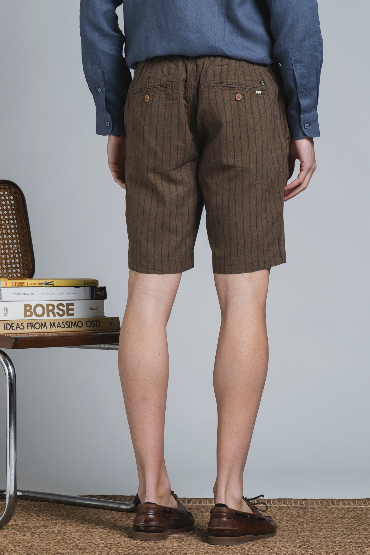 NILS CHINO SHORT IN MIXED LINEN STRIPE