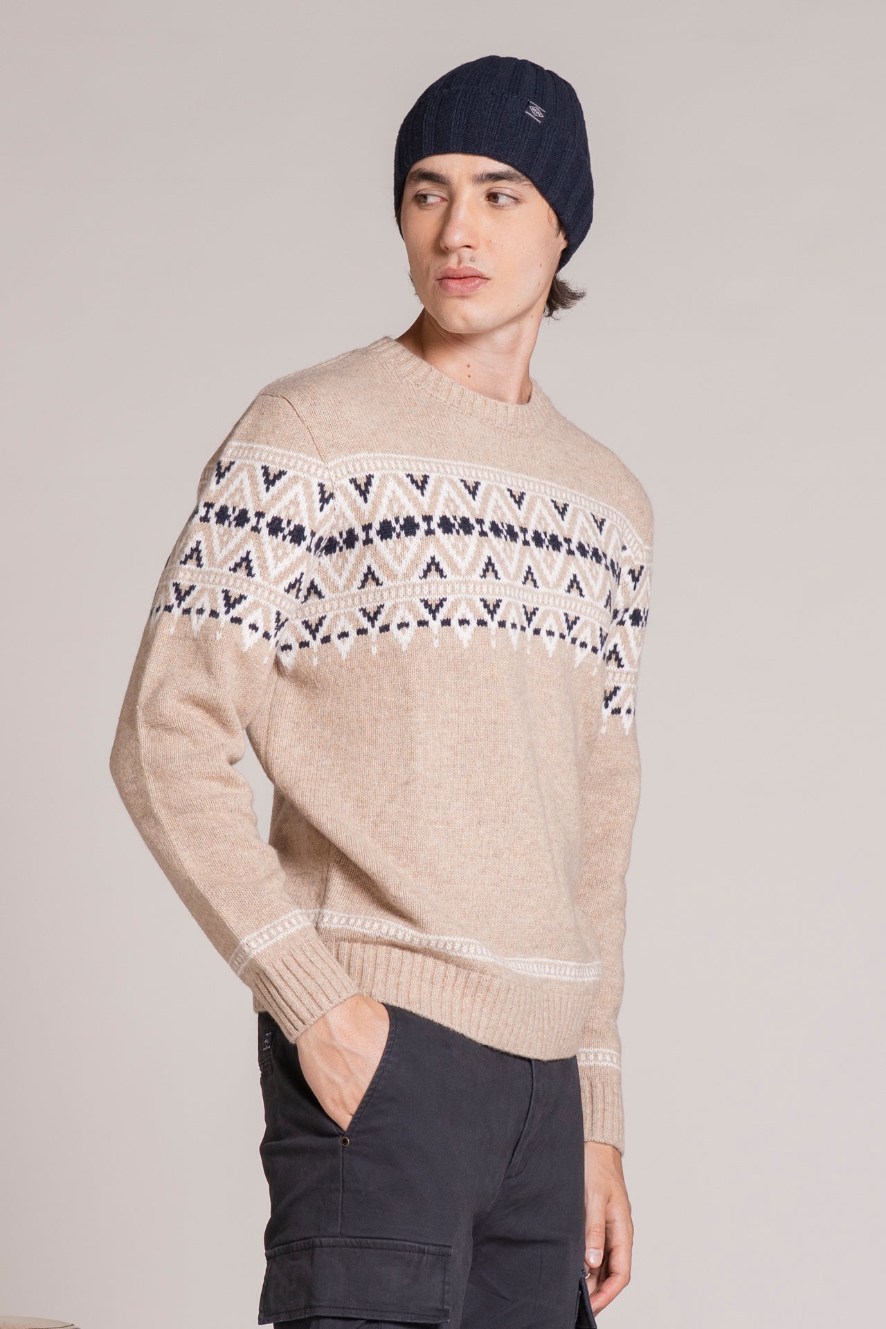 CHARLIE SWEATER 