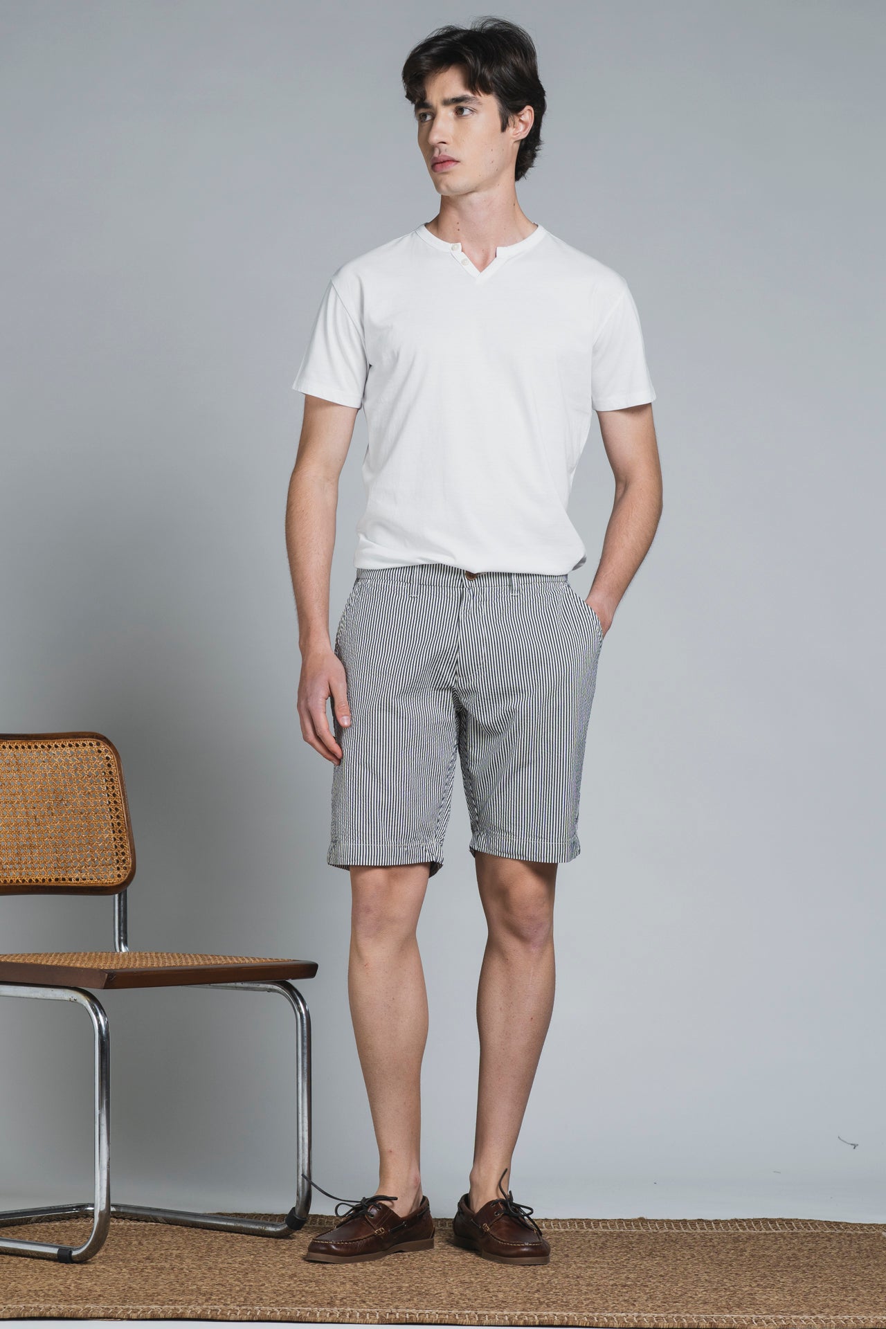 REY CHINO SHORT IN SEERSUCKER