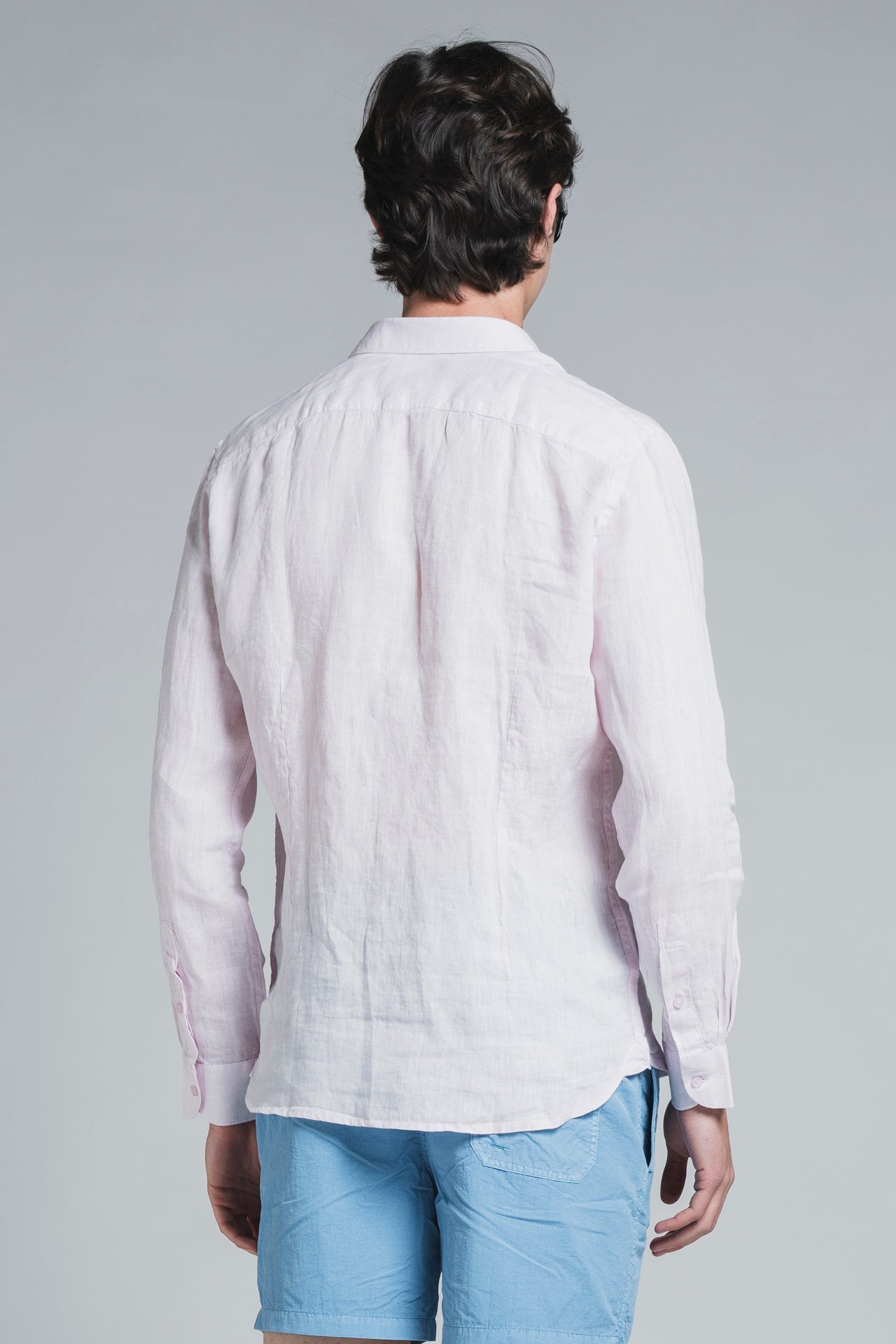 LARS KOREAN SHIRT IN SEERSUCKER
