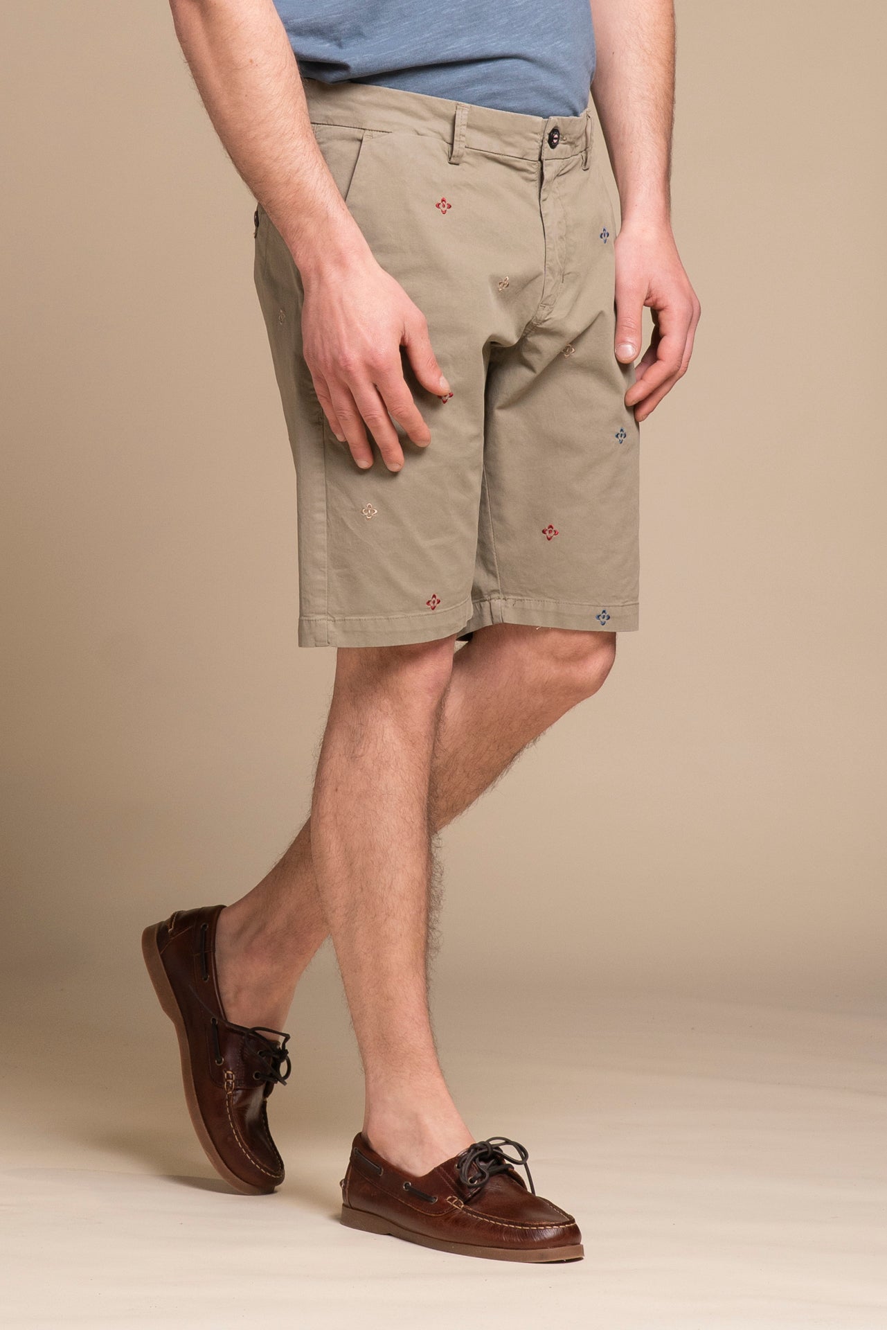 KING CHINO SHORT EMBROIDERY