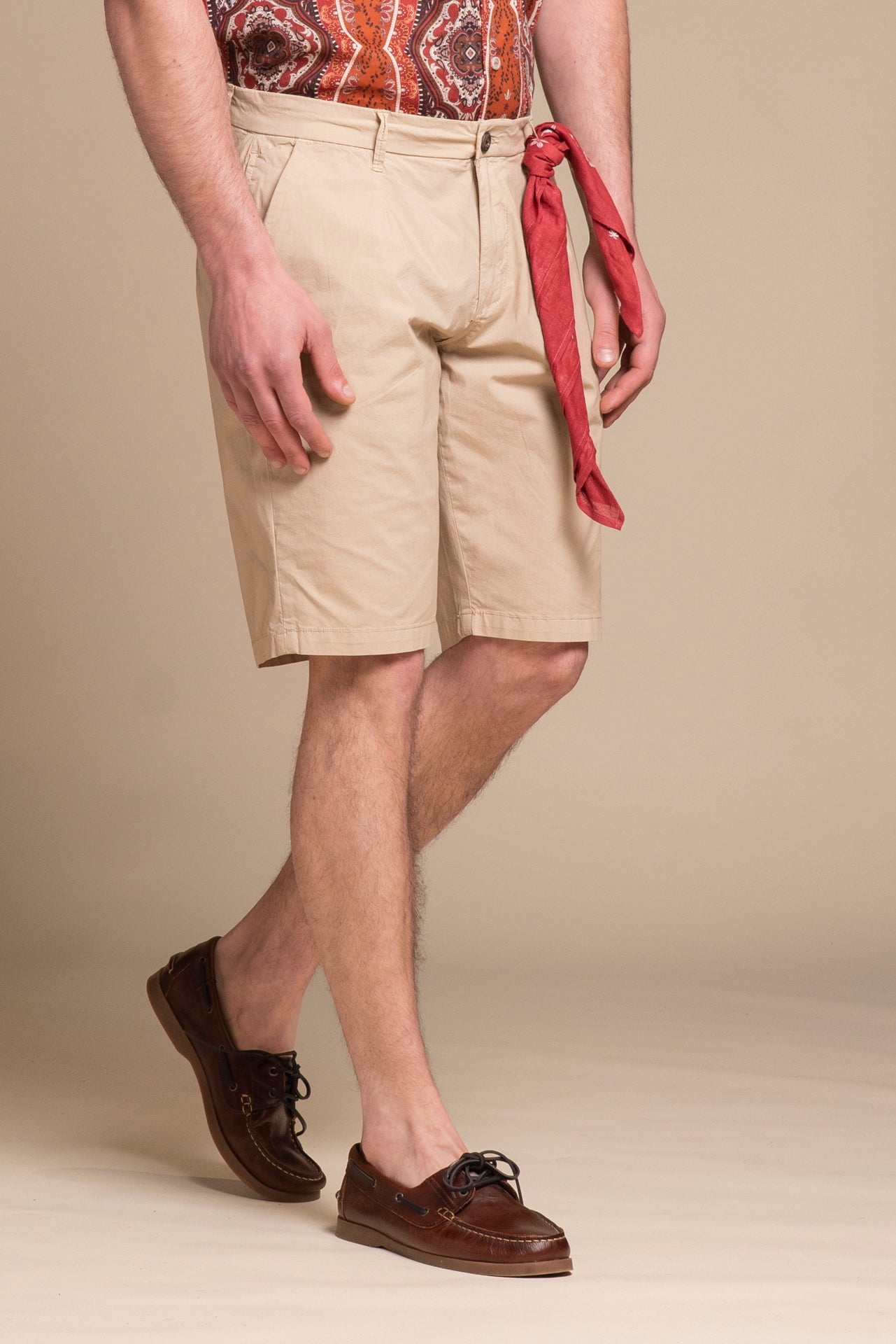 KURT CHINO SHORT PINCES