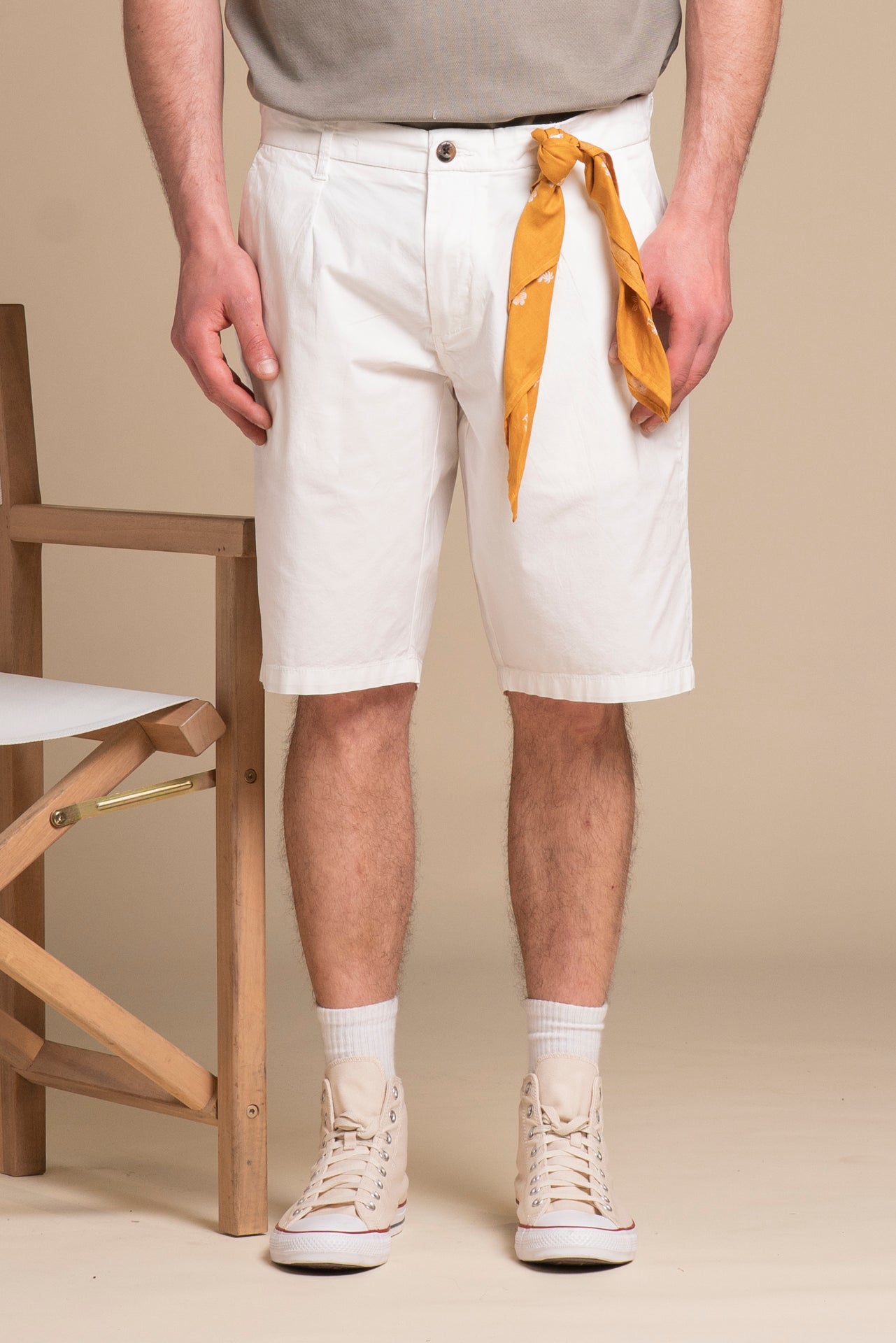 KURT CHINO SHORTS WITH PLEATS