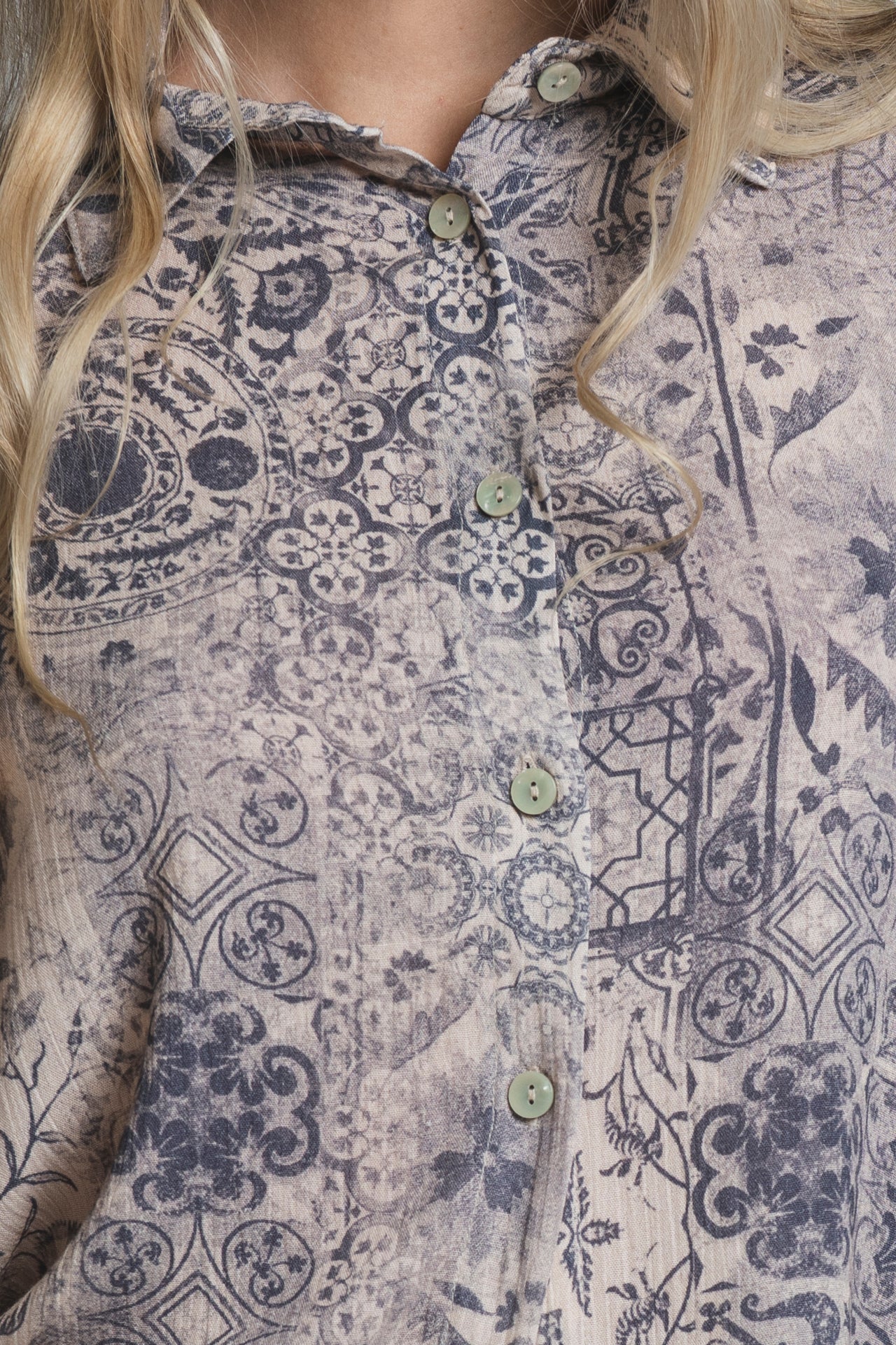 CORA SHIRT IN MIXED VISCOSE