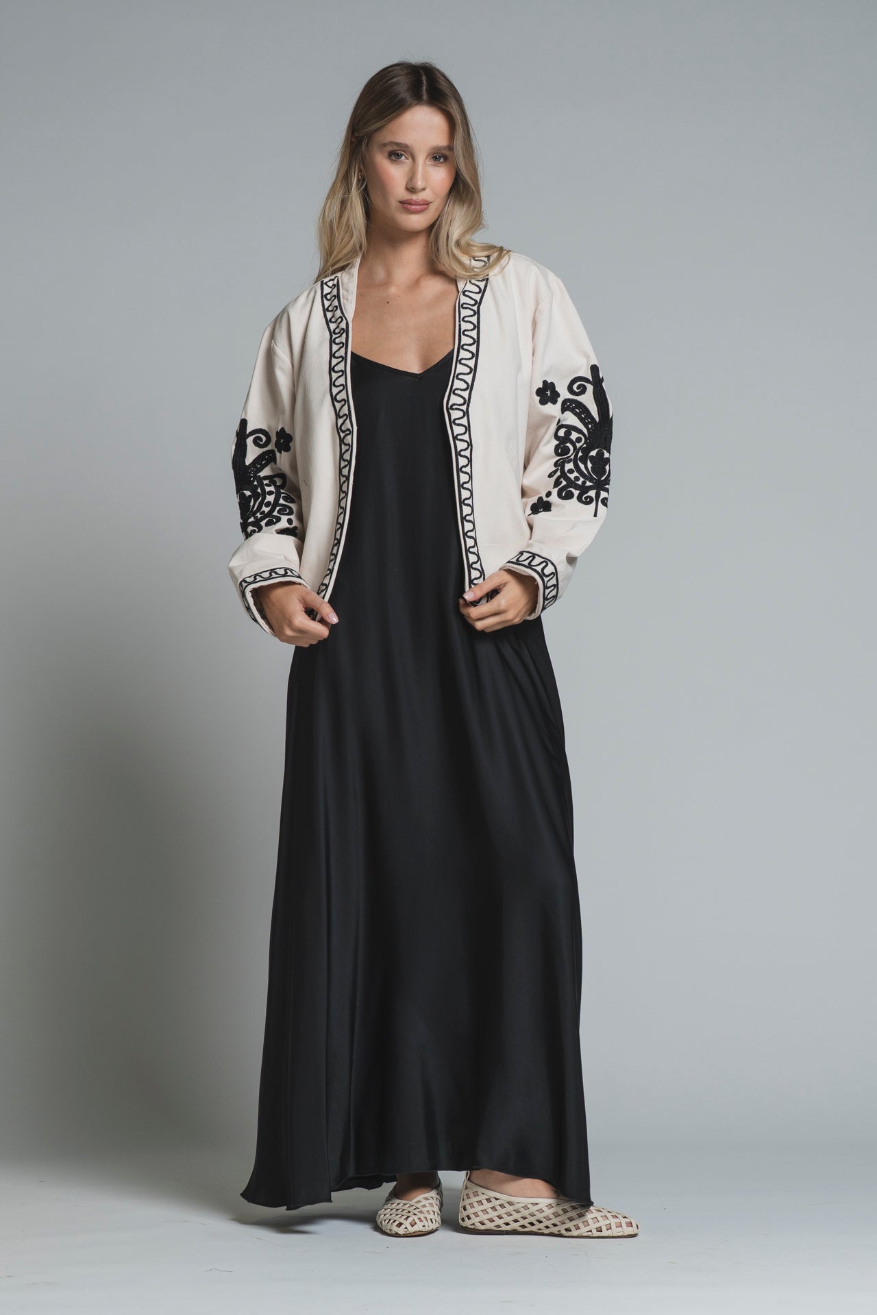 MAGGIE JACKET SHORT IN CANVAS