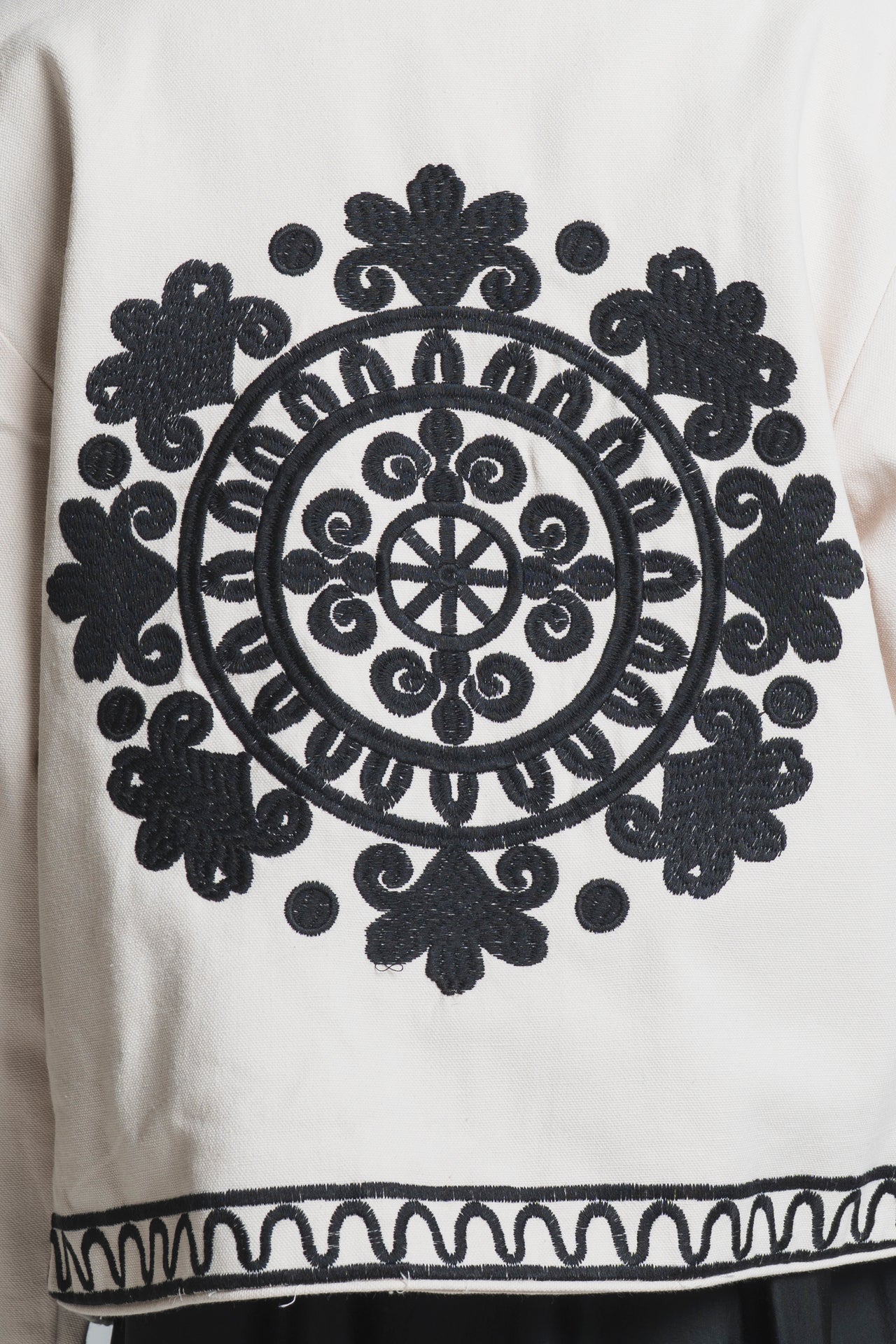MAGGIE JACKET SHORT IN CANVAS