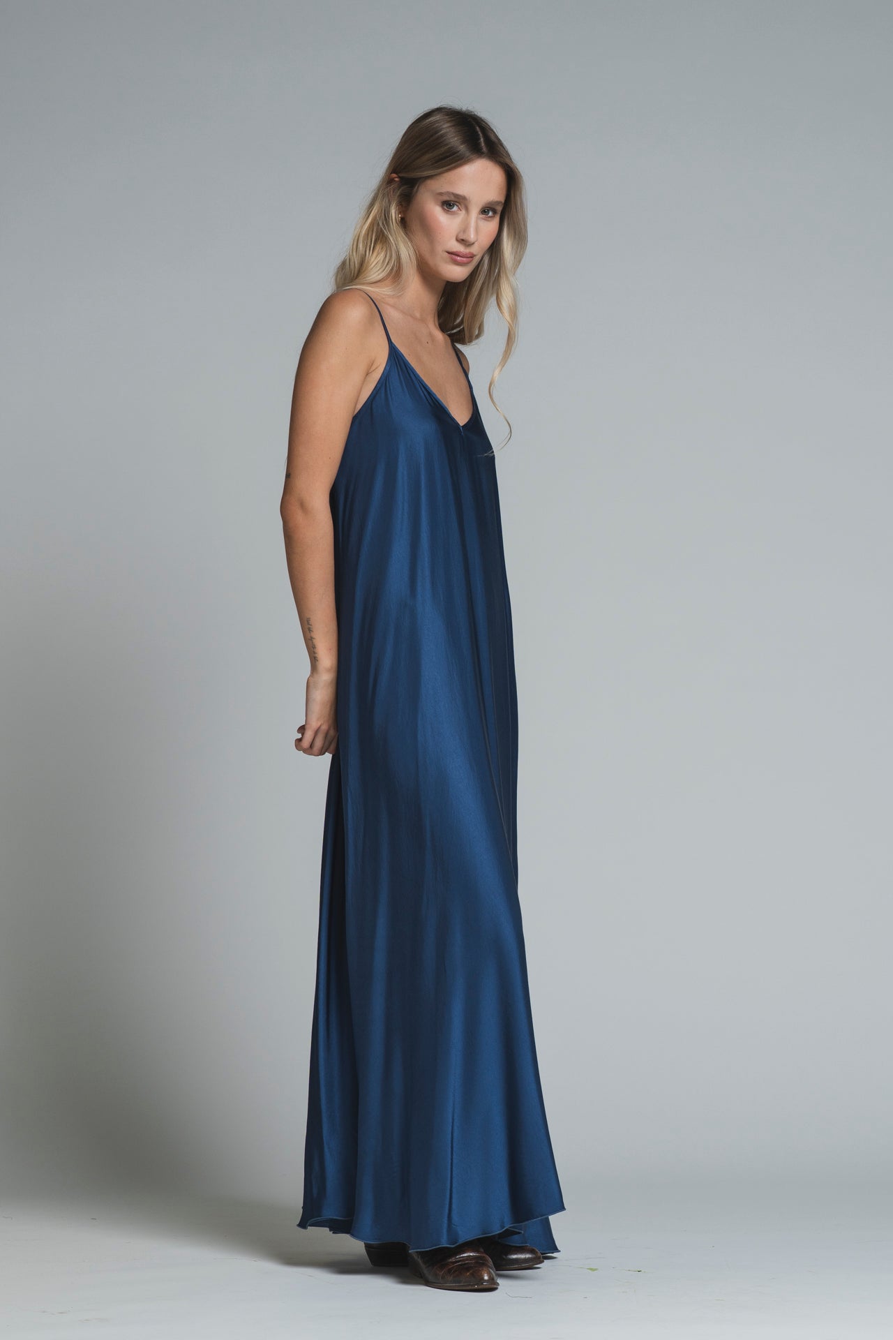 ANITA DRESS BRACES IN SATIN VISCOSE