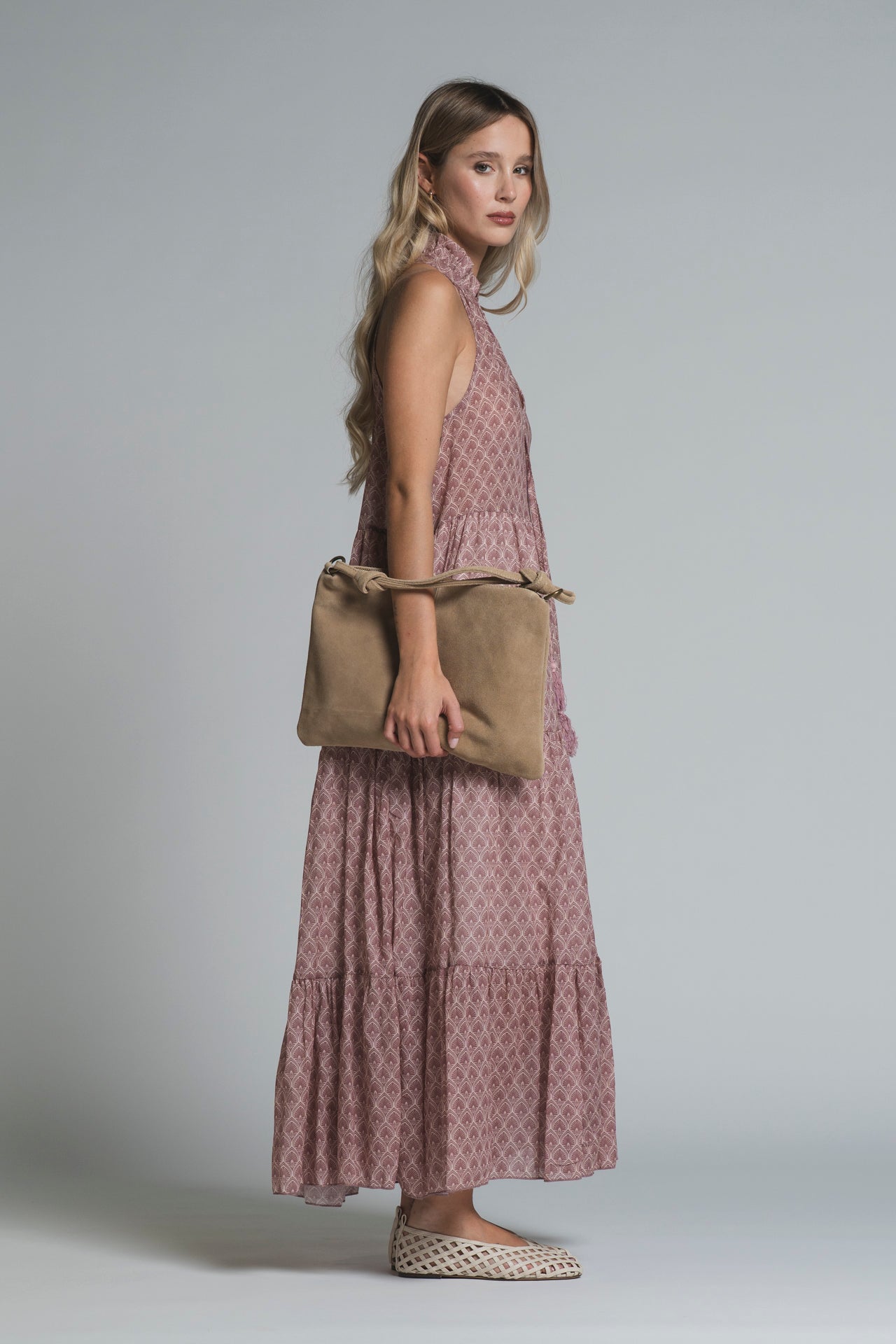AYLA DRESS V NECK