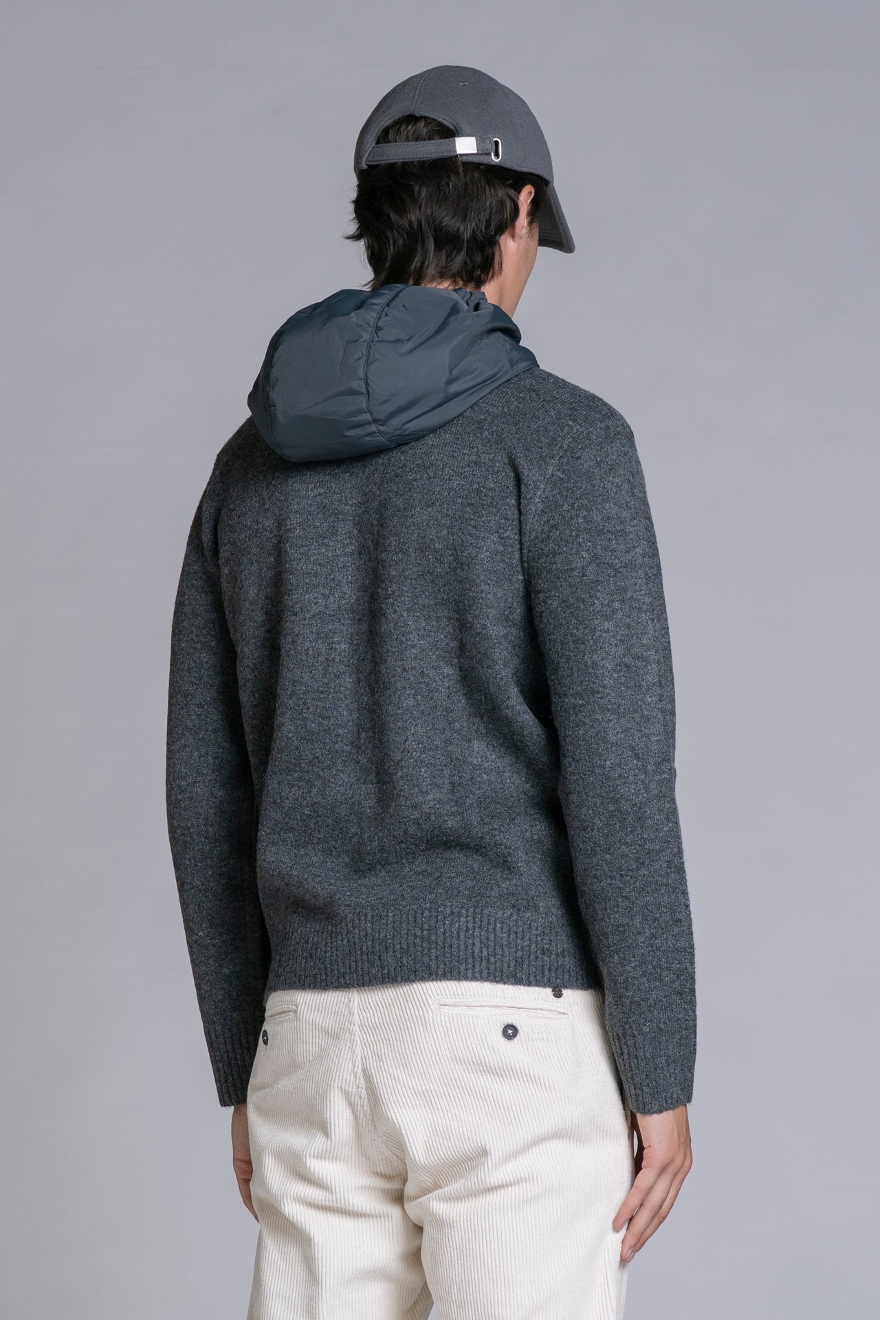 CHARLIE SWEATER 