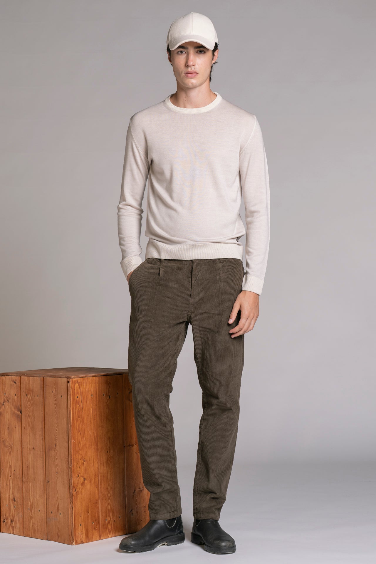CHARLIE SWEATER 