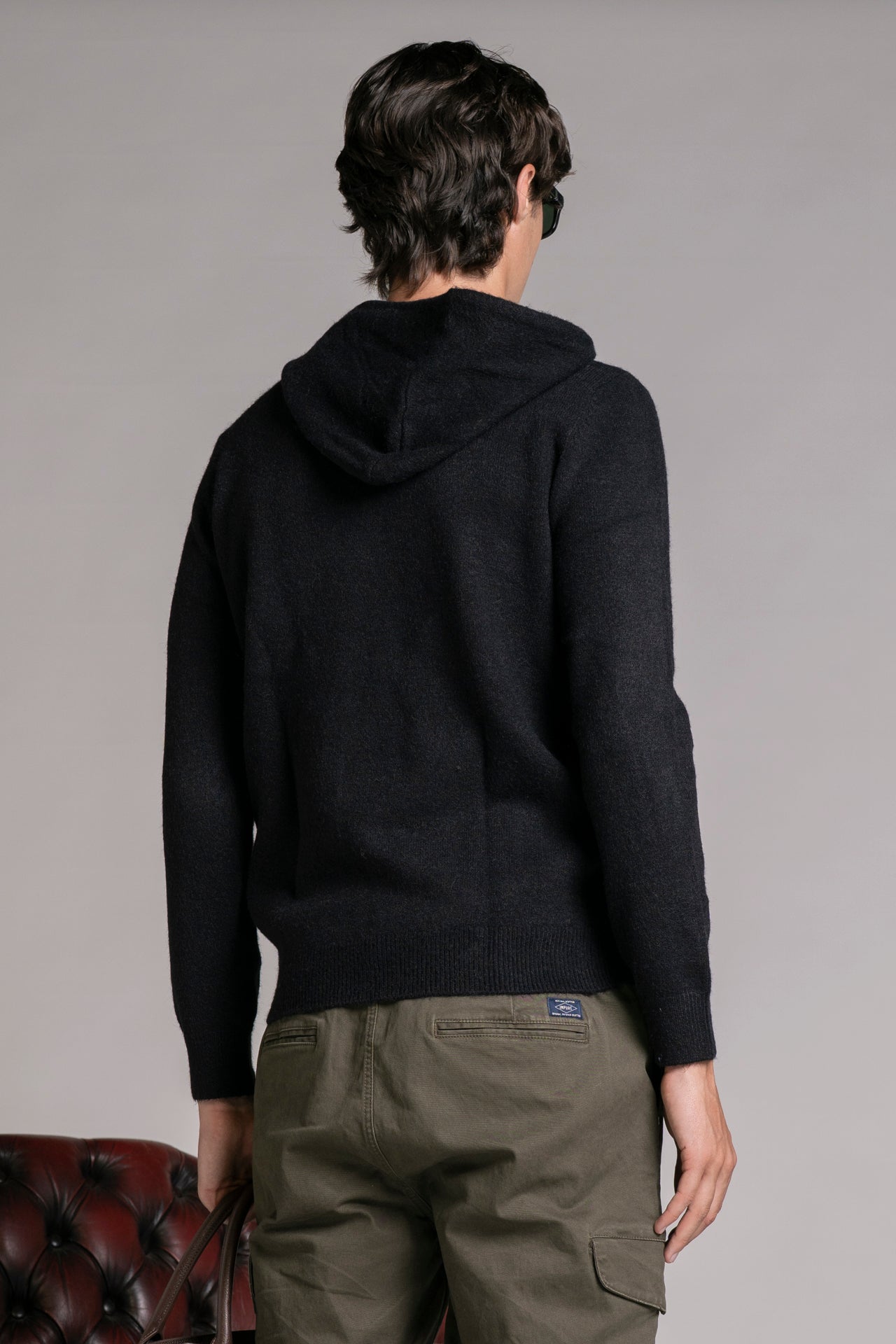 CHARLIE SWEATER 