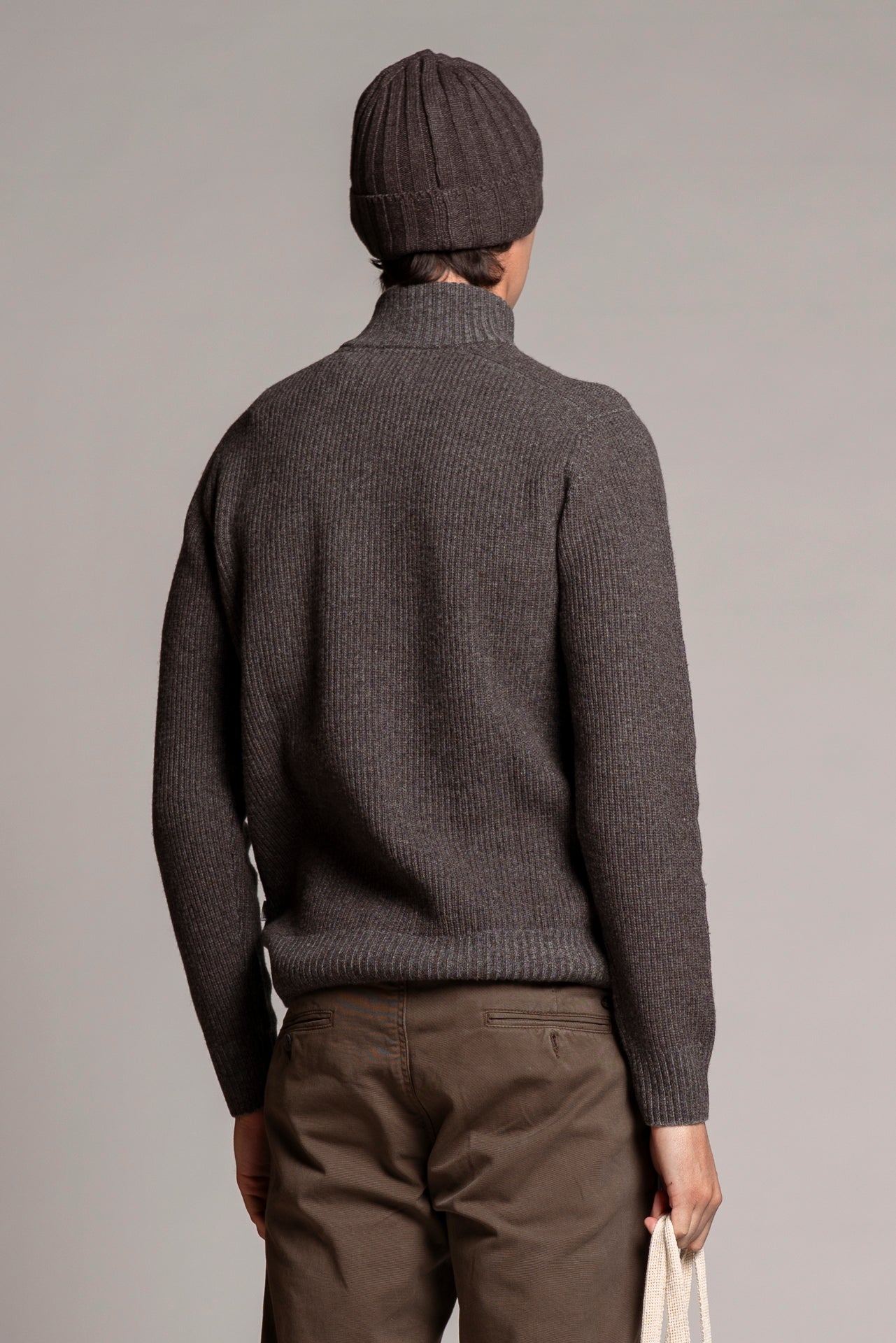 JOSEPH TURTLE NECK IN LAMBSWOOL