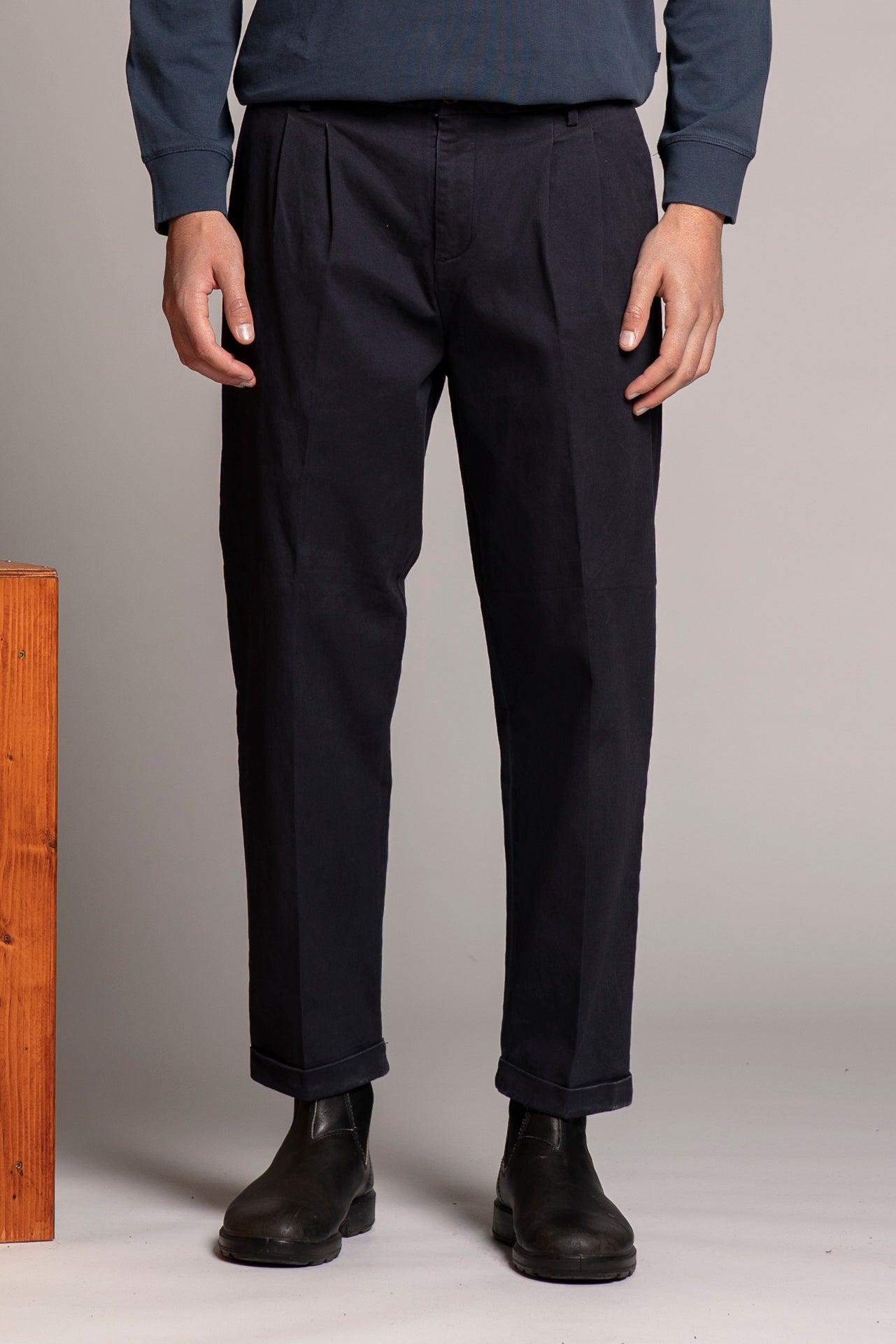 DEVIS CHINO LONG IN TWILL