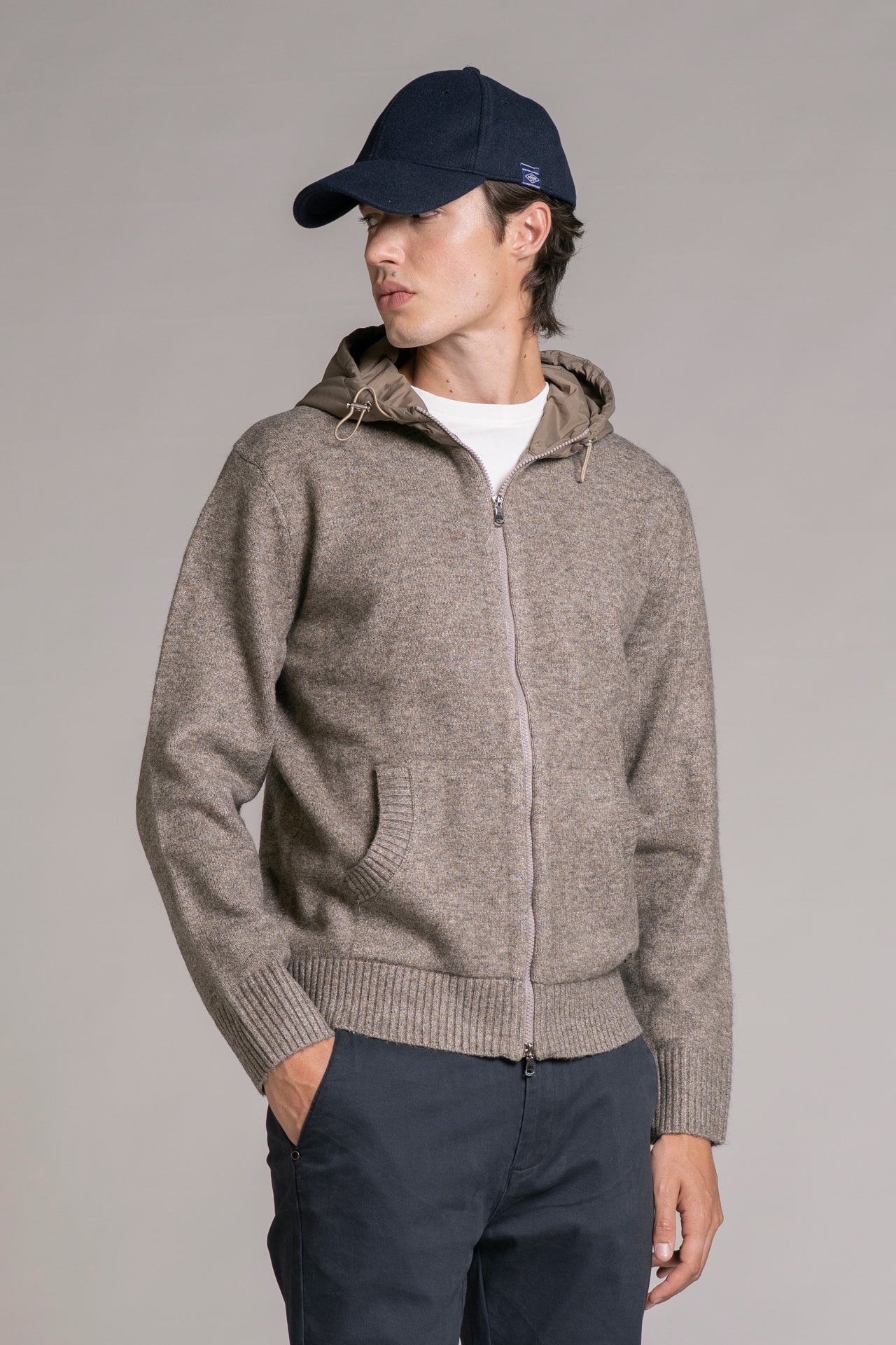 CHARLIE SWEATER 