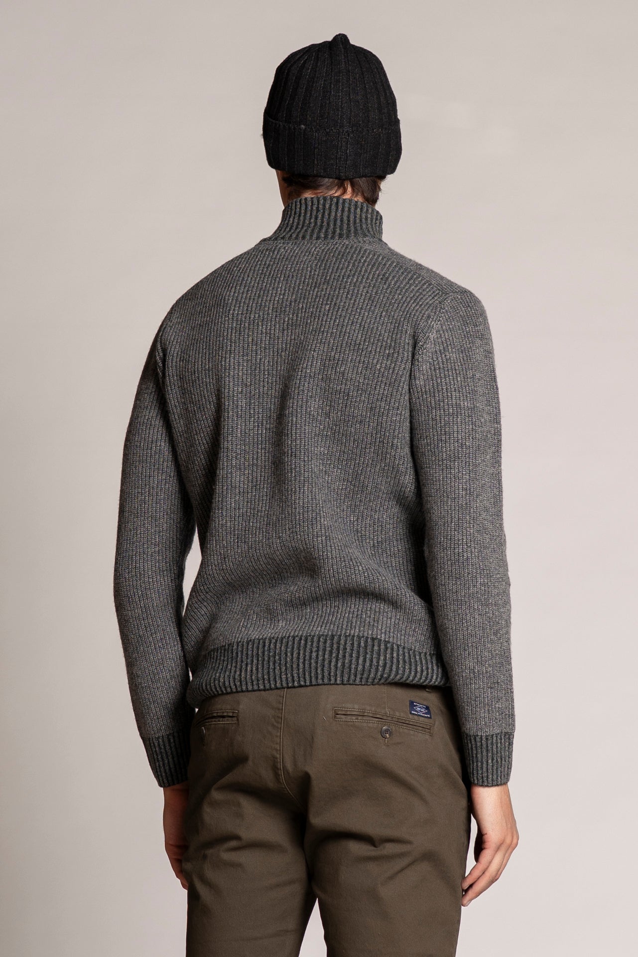 JOSEPH TURTLE NECK IN LAMBSWOOL
