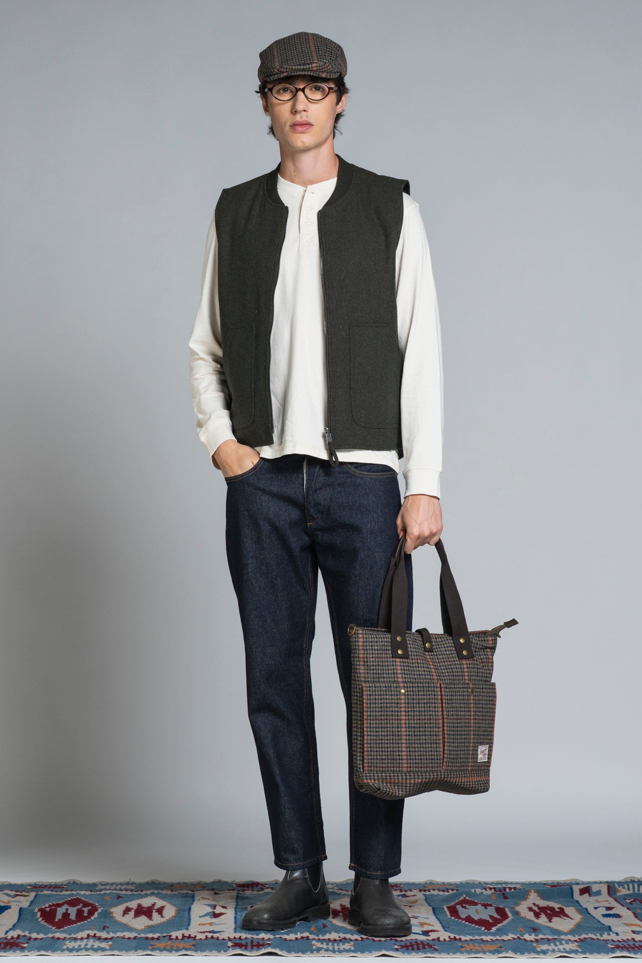 MARTIN GILET IN MIXED WOOL