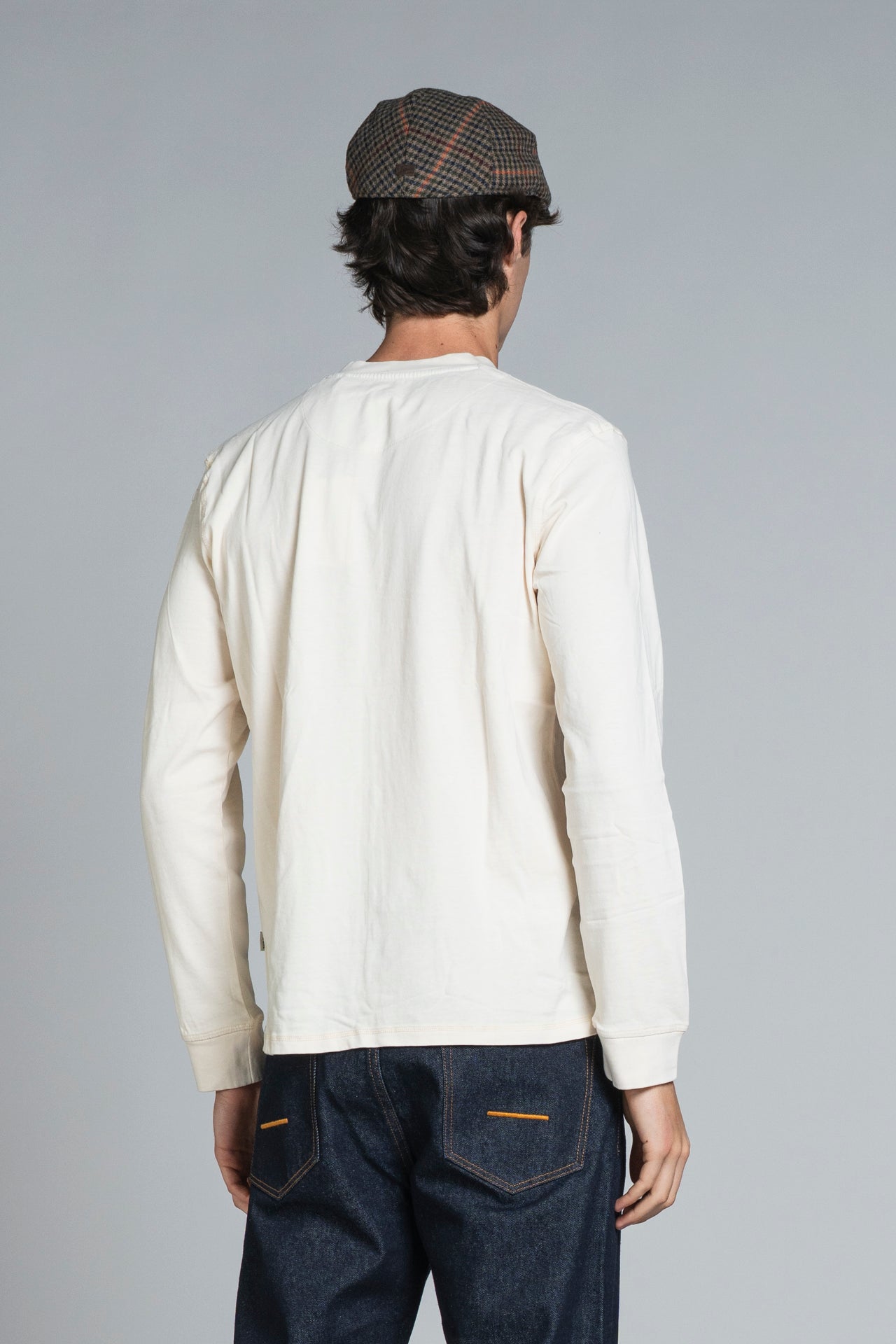 TERENCE CHESTER IN COTTON