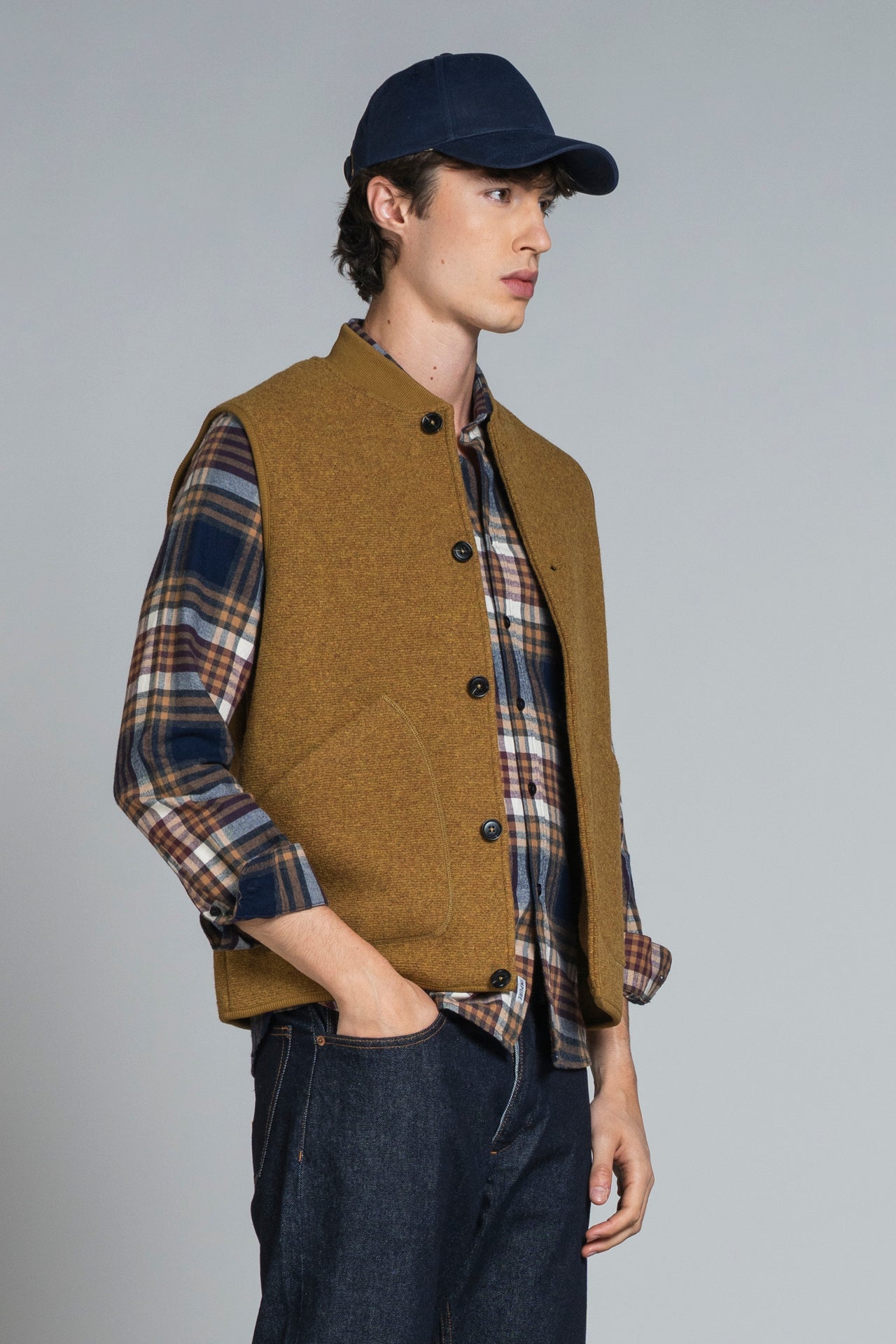 DEAN GILET IN BOILED WOOL