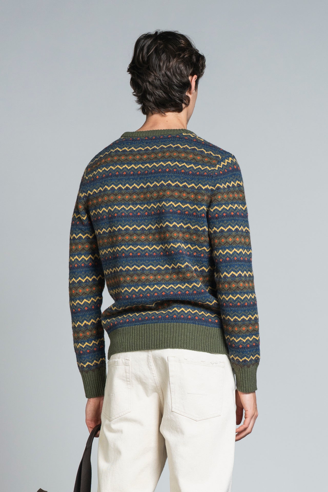 LENS ROUND NECK IN LAMBSWOOL