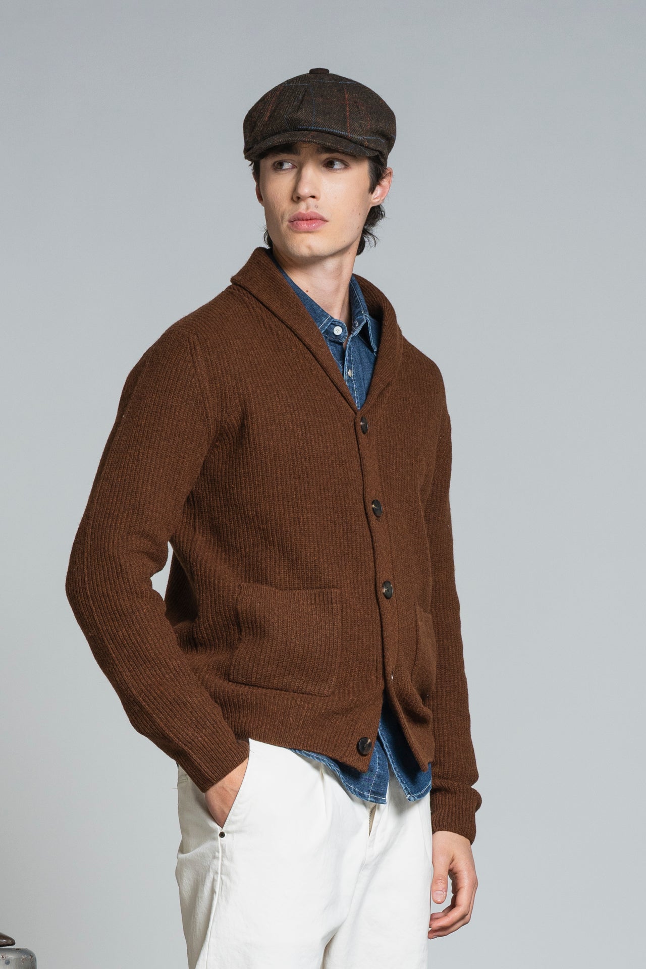KEANU CARDIGAN IN LAMBSWOOL