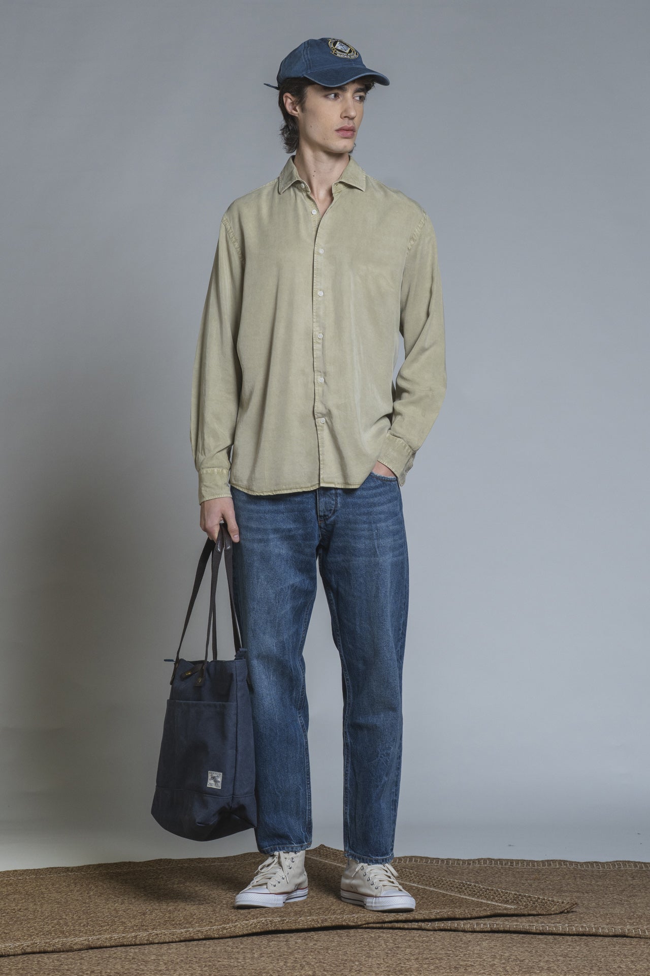 NIGEL FRENCH COLLAR IN TESSUTO LIOCELL