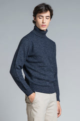 JOHN TURTLENECK IN MOULINE'