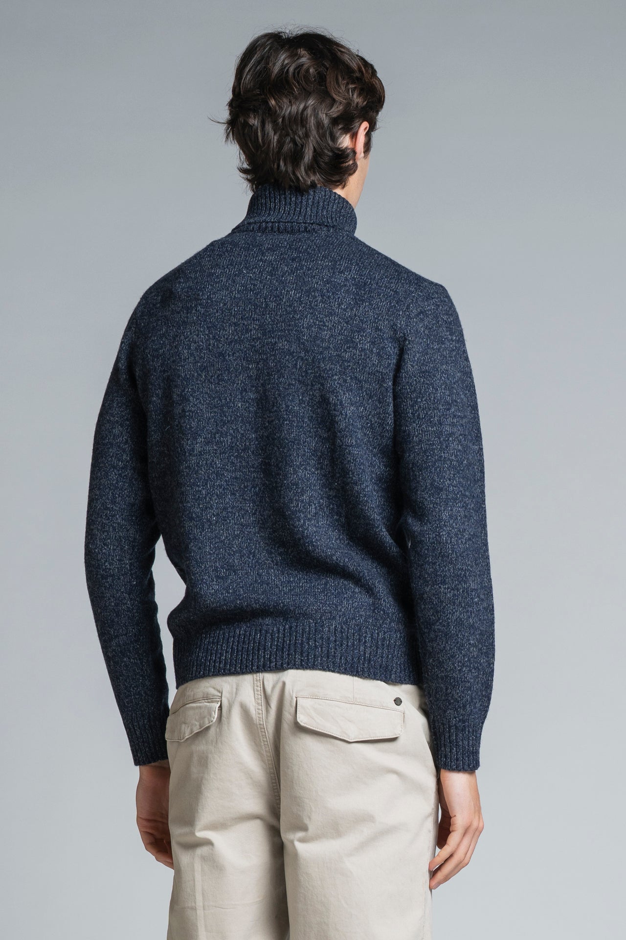 JOHN TURTLENECK IN MOULINE'