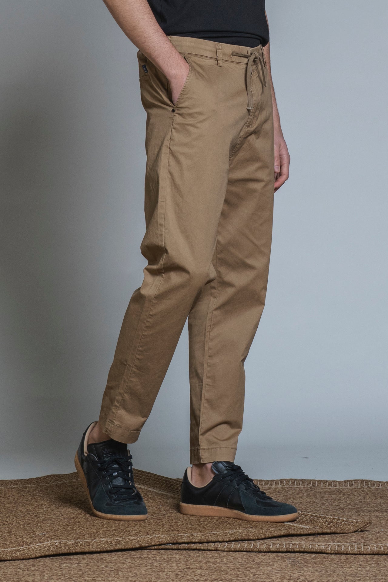 BRYAN LONG SLIM FIT CHINO 